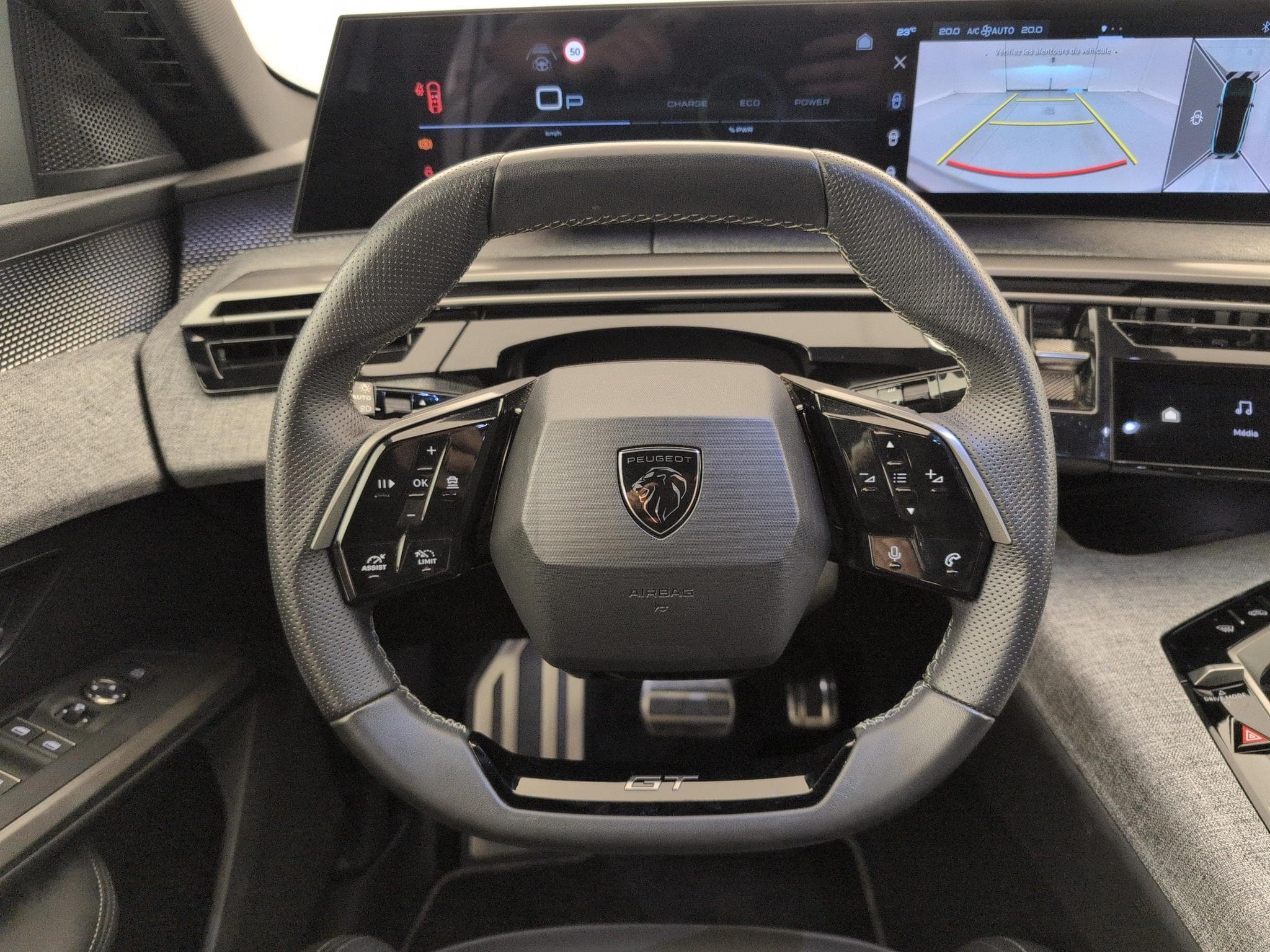 Peugeot 3008 Hybrid 145 e-DCS6 GT (2025) - Photo 14