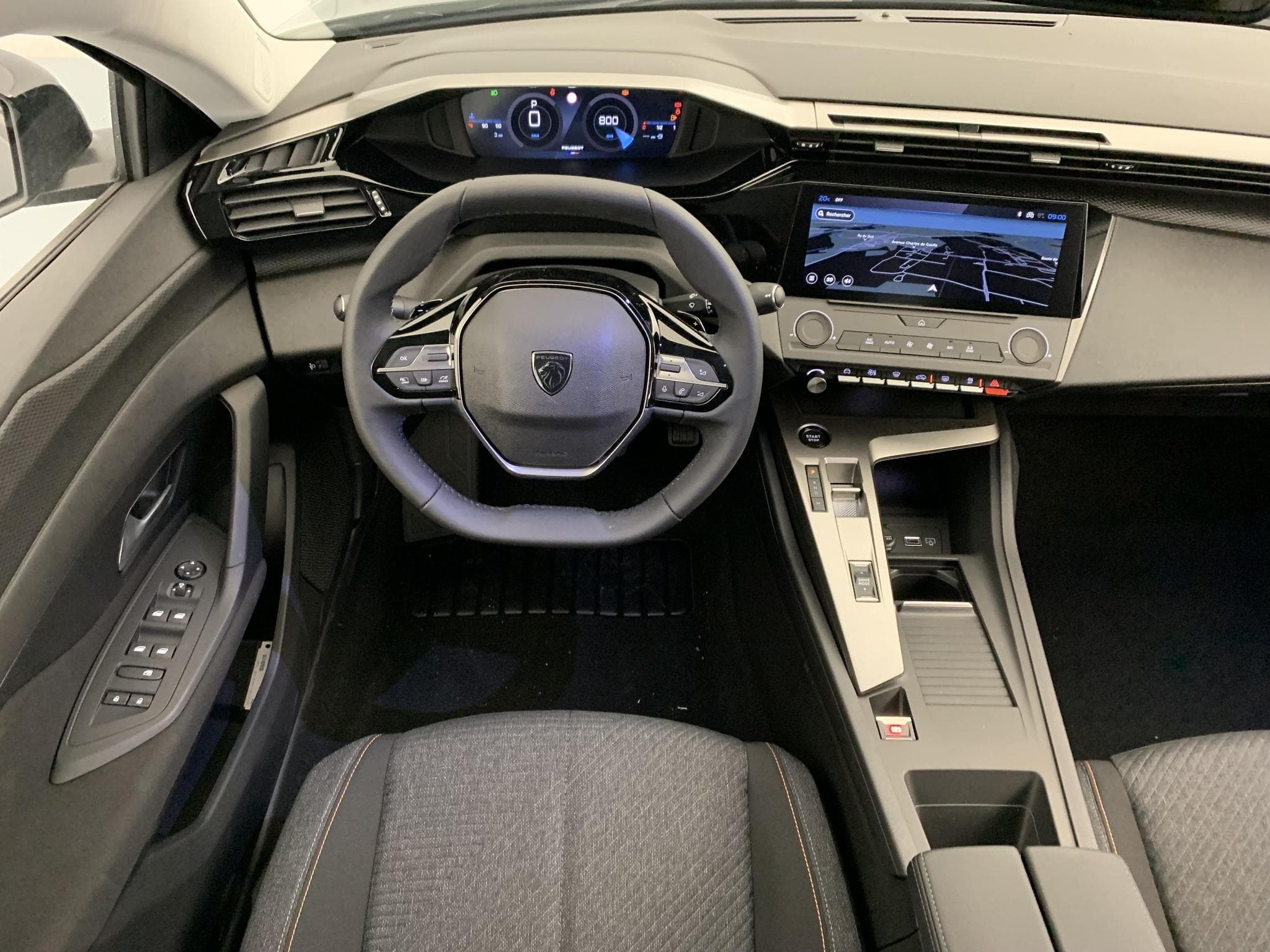 Peugeot 308 NOUVELLE BLUEHDI 130CH EAT8 STYLE (2026) - Photo 13