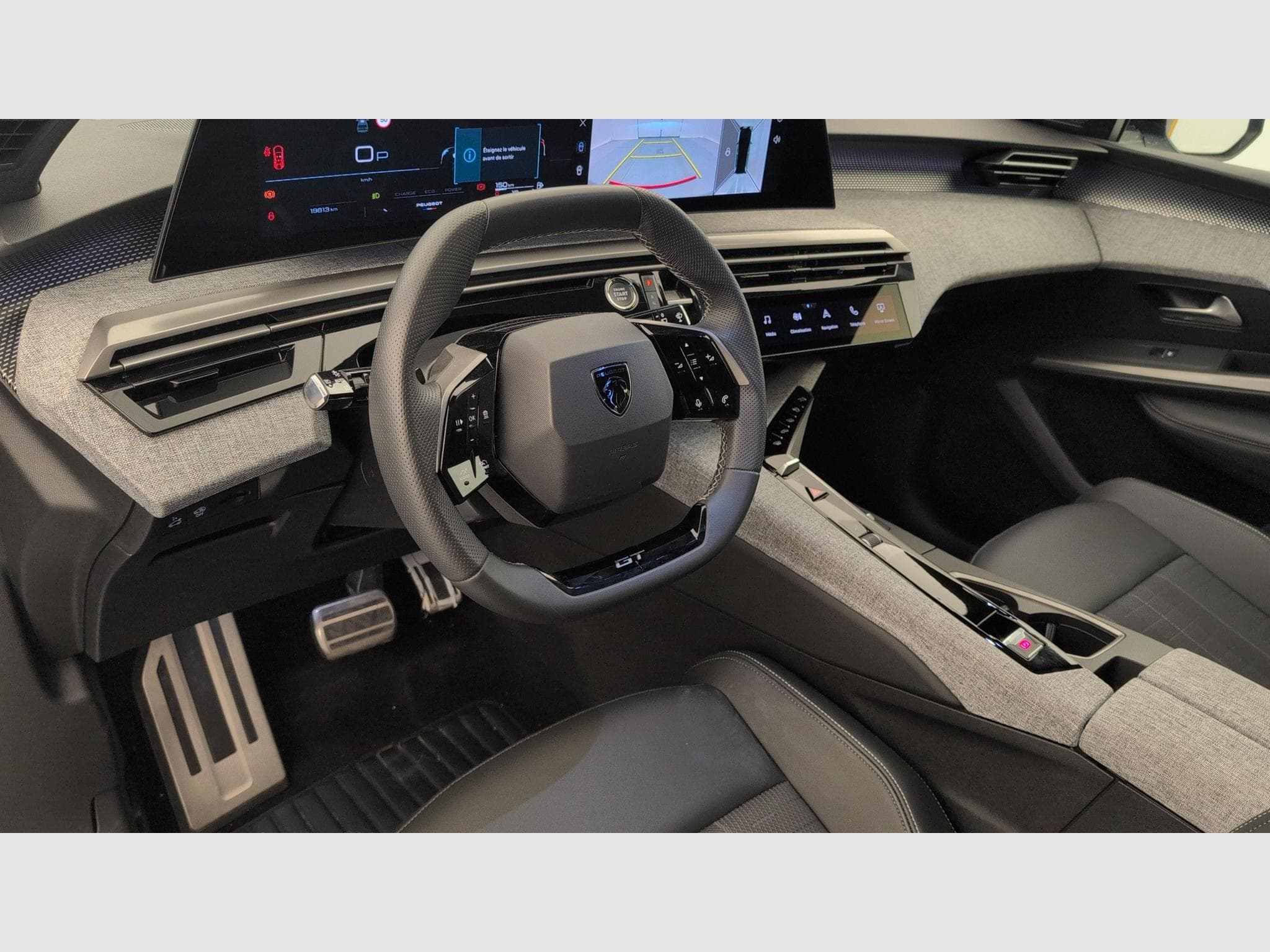 Peugeot 5008 HYBRID 145CH E-DCS6 GT (2025) - Photo 15