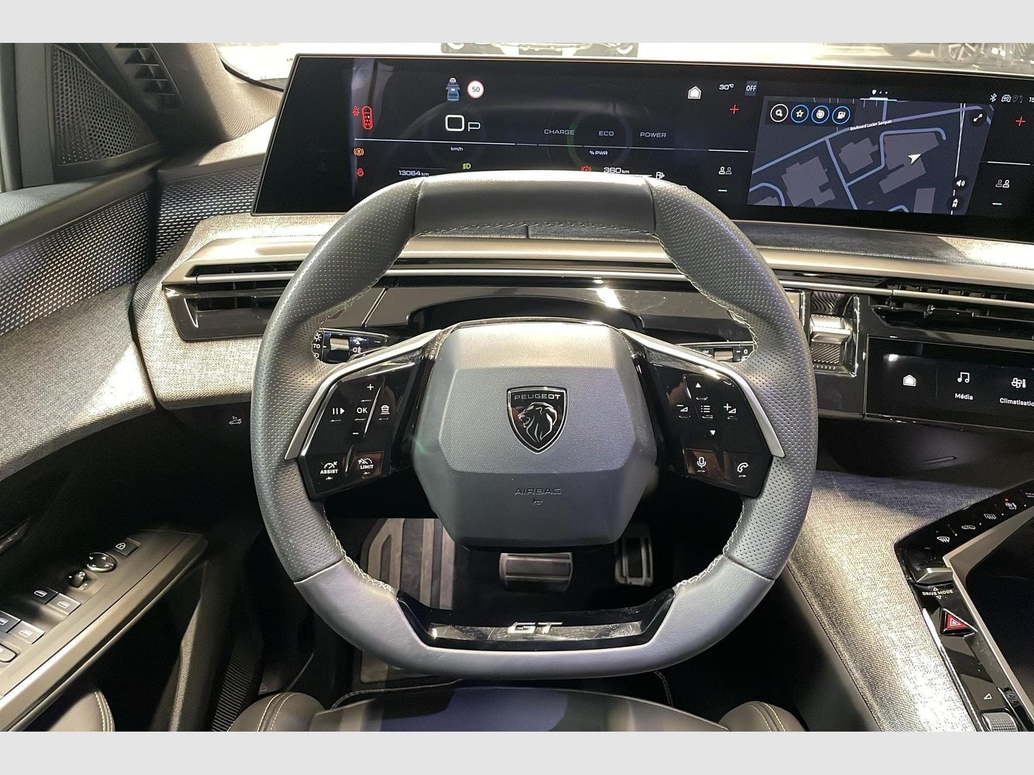 Peugeot 5008 HYBRID 145CH E-DCS6 GT (2025) - Photo 15