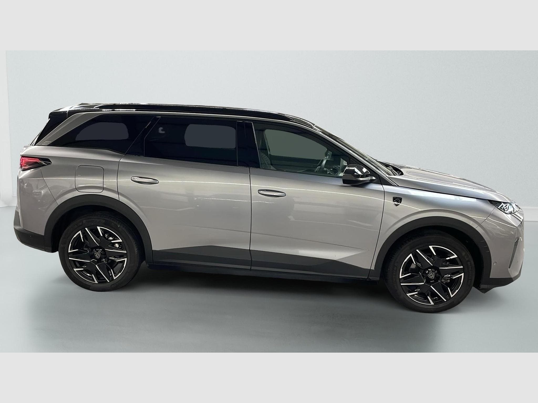 Peugeot 5008 HYBRID 145CH E-DCS6 GT (2025) - Photo 8
