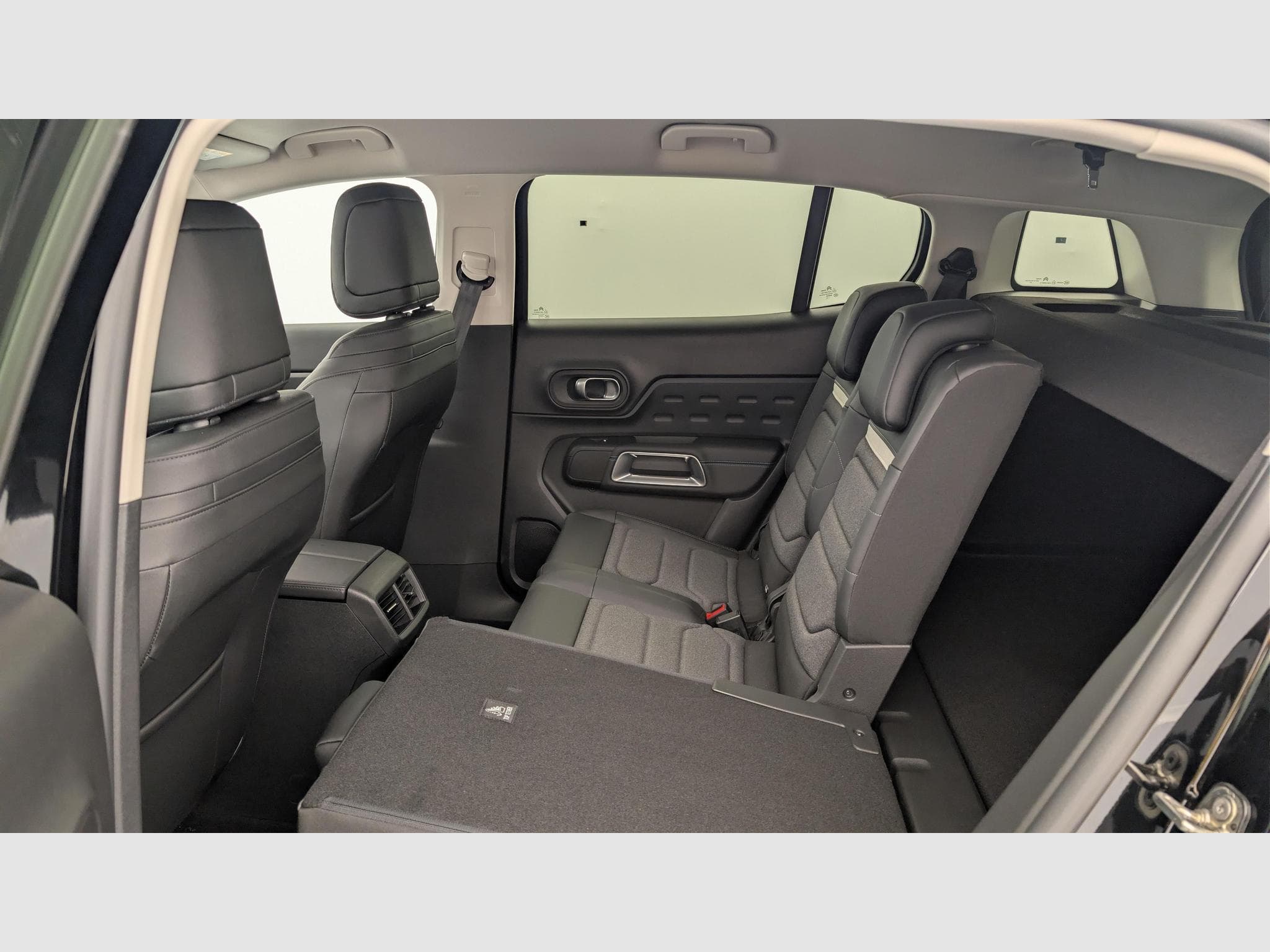 CitroëN C5 Aircross Hybride 145 e-DCS6 Max (2025) - Photo 12