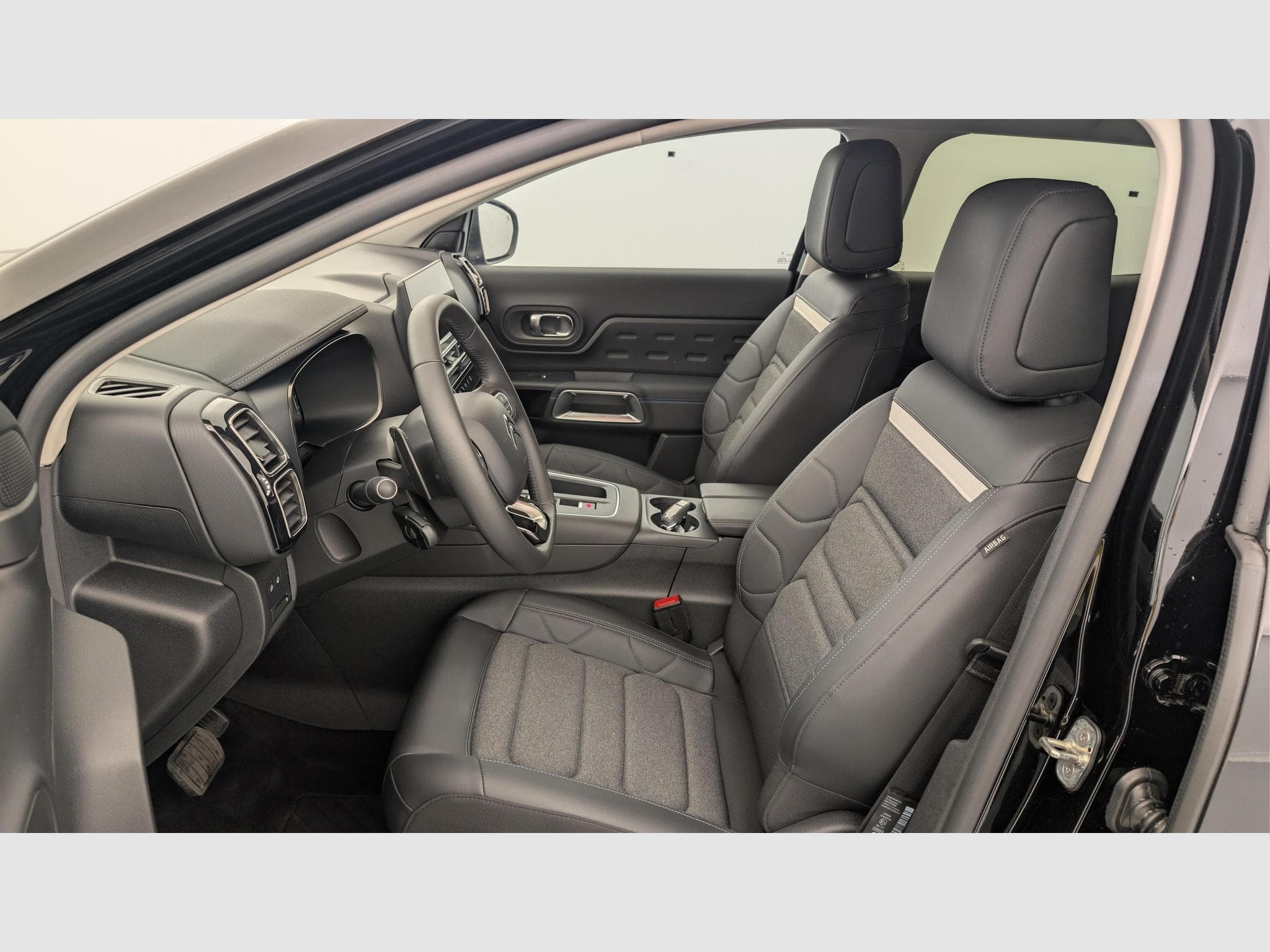 CitroëN C5 Aircross Hybride 145 e-DCS6 Max (2025) - Photo 16