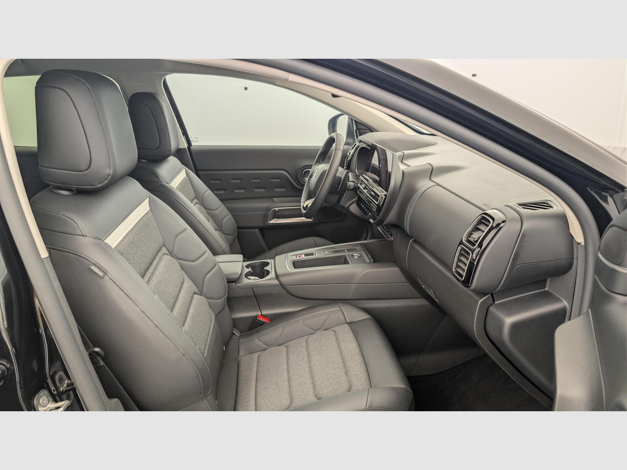 CitroëN C5 Aircross Hybride 145 e-DCS6 Max (2025) - Photo 9