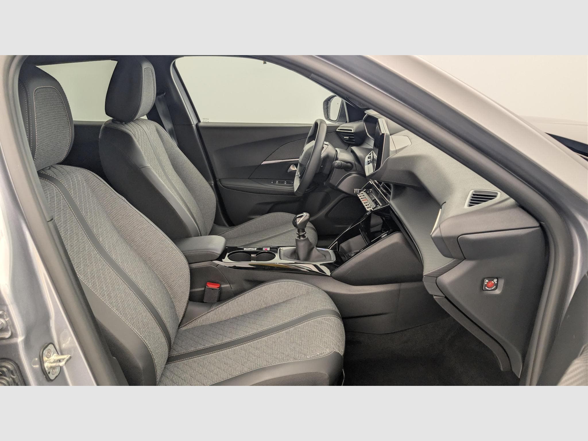 Peugeot 2008 100 S&S BVM6 Allure (2025) - Photo 9