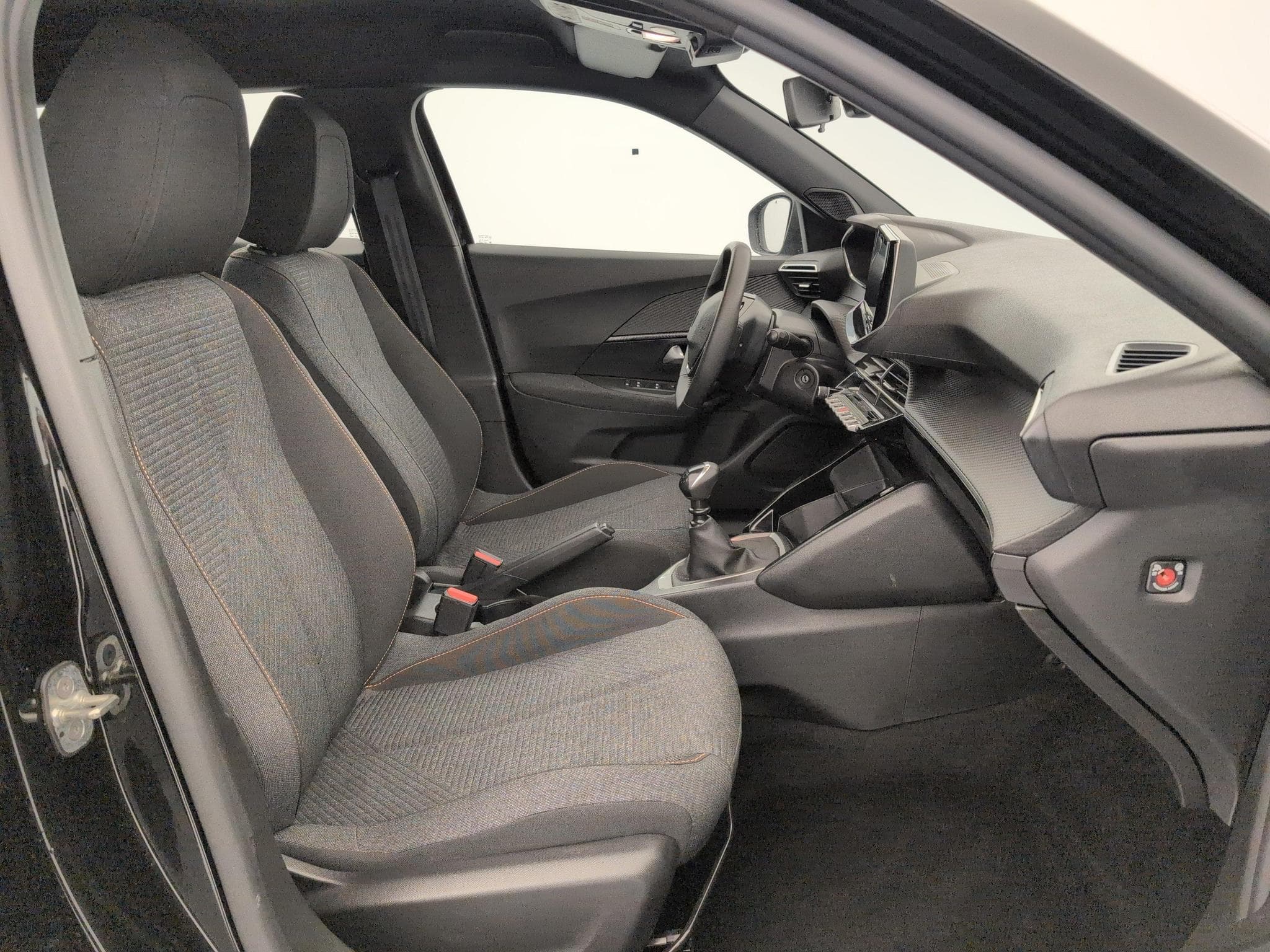 Peugeot 2008 100 S&S BVM6 Style (2025) - Photo 9