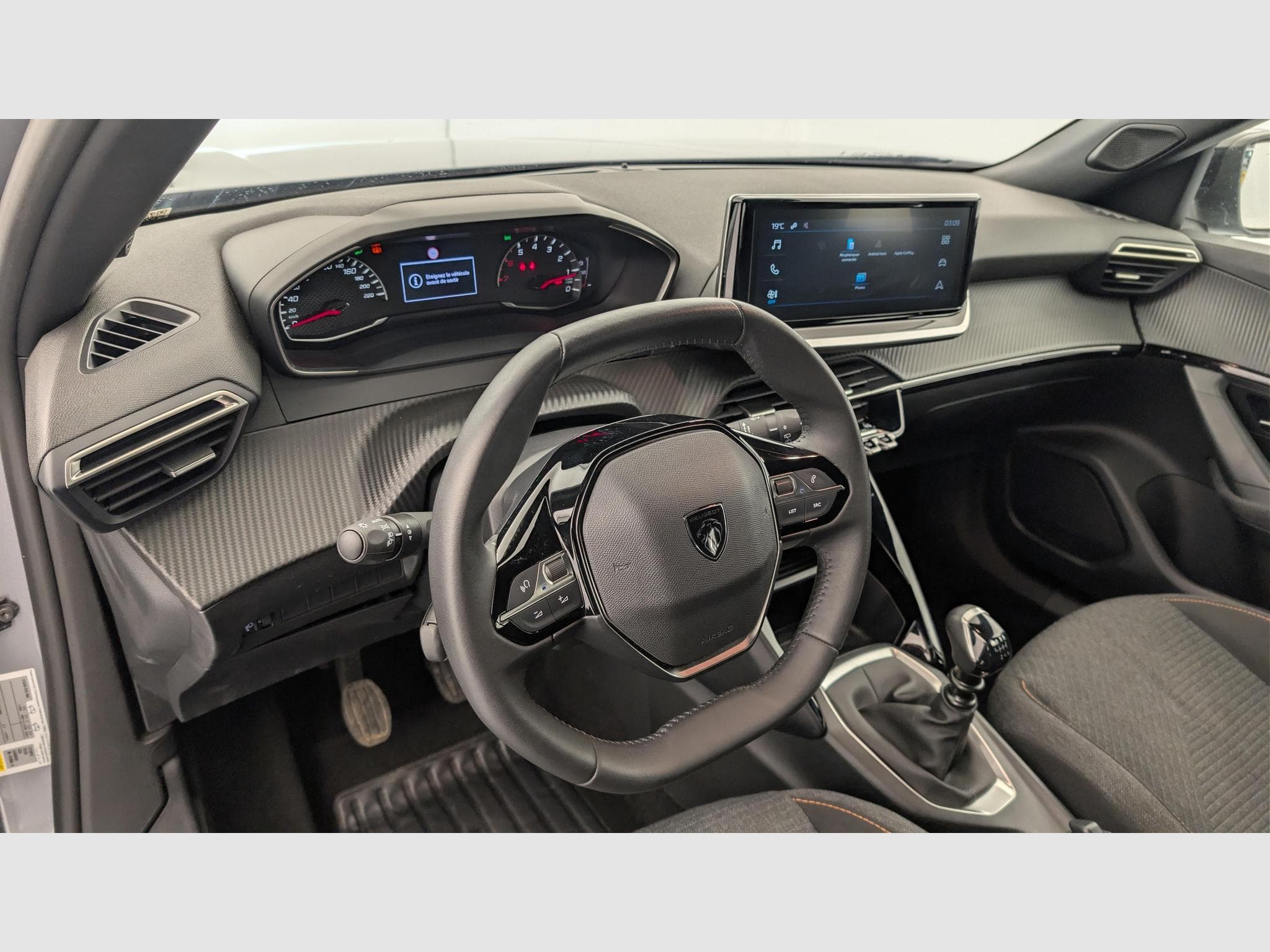 Peugeot 2008 100 S&S BVM6 Style (2025) - Foto 14