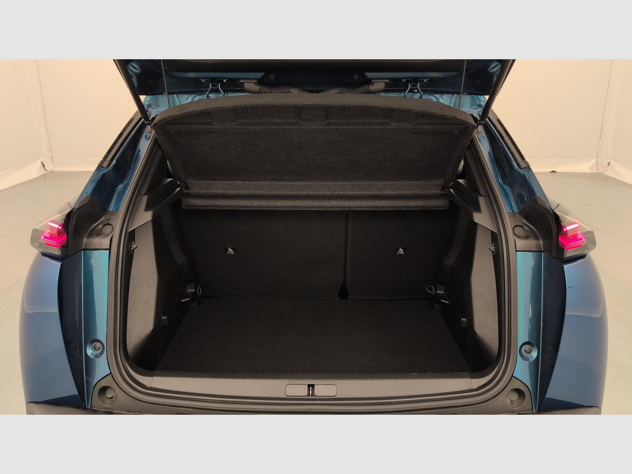 Peugeot 2008 100 S&S BVM6 Style (2025) - Photo 11