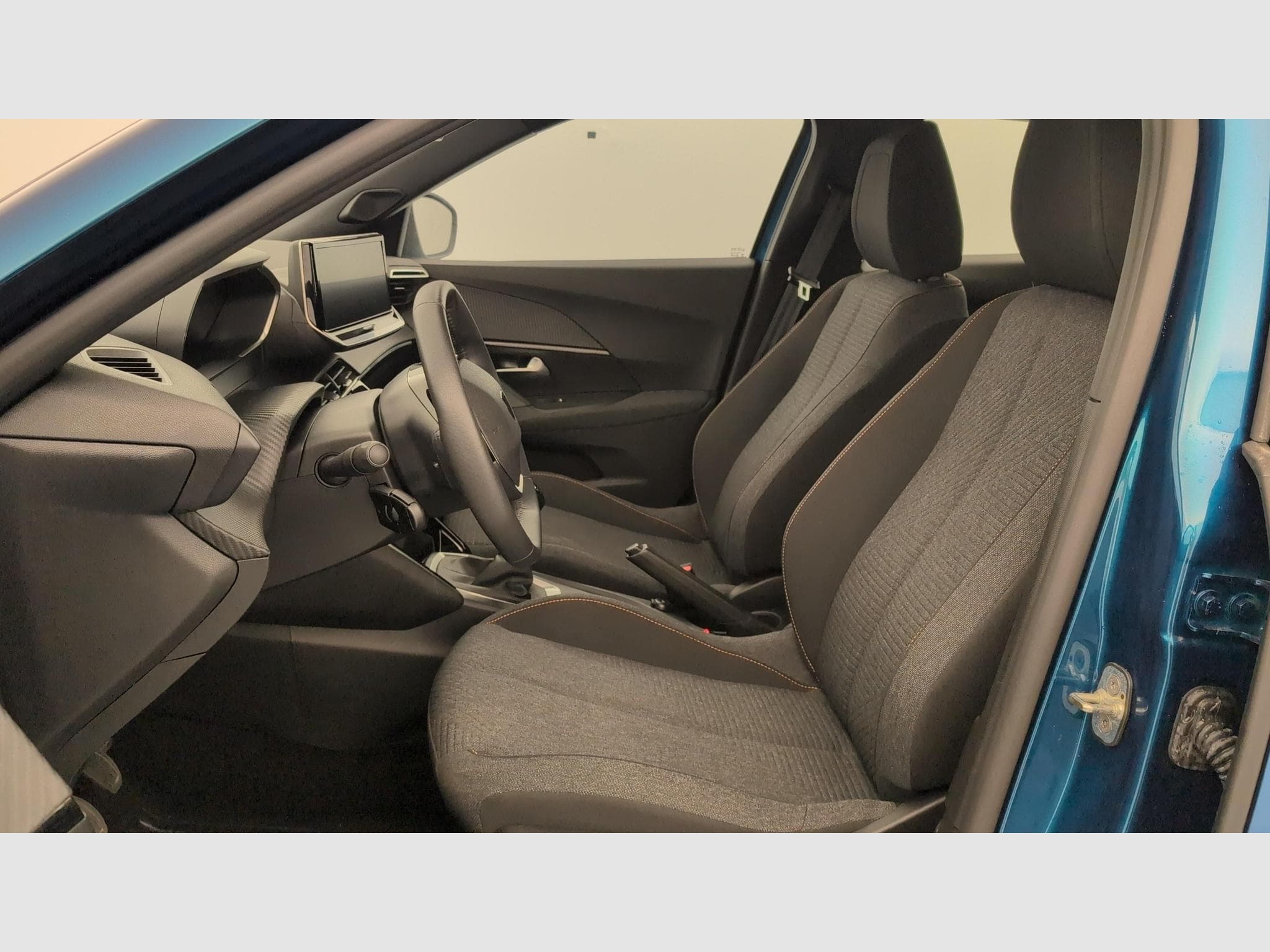 Peugeot 2008 100 S&S BVM6 Style (2025) - Photo 16