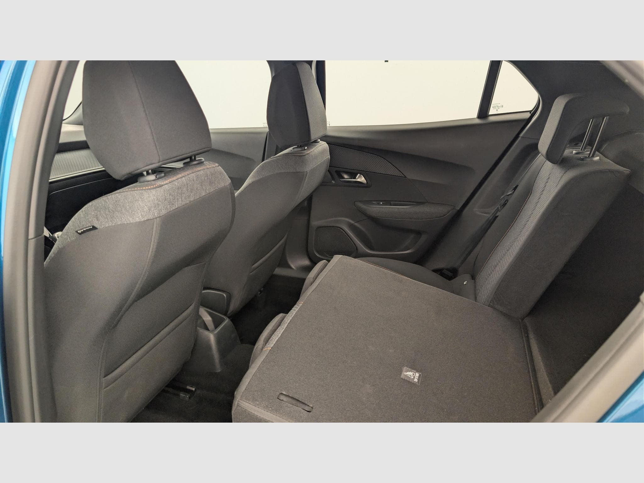 Peugeot 2008 100 S&S BVM6 Style (2025) - Photo 12