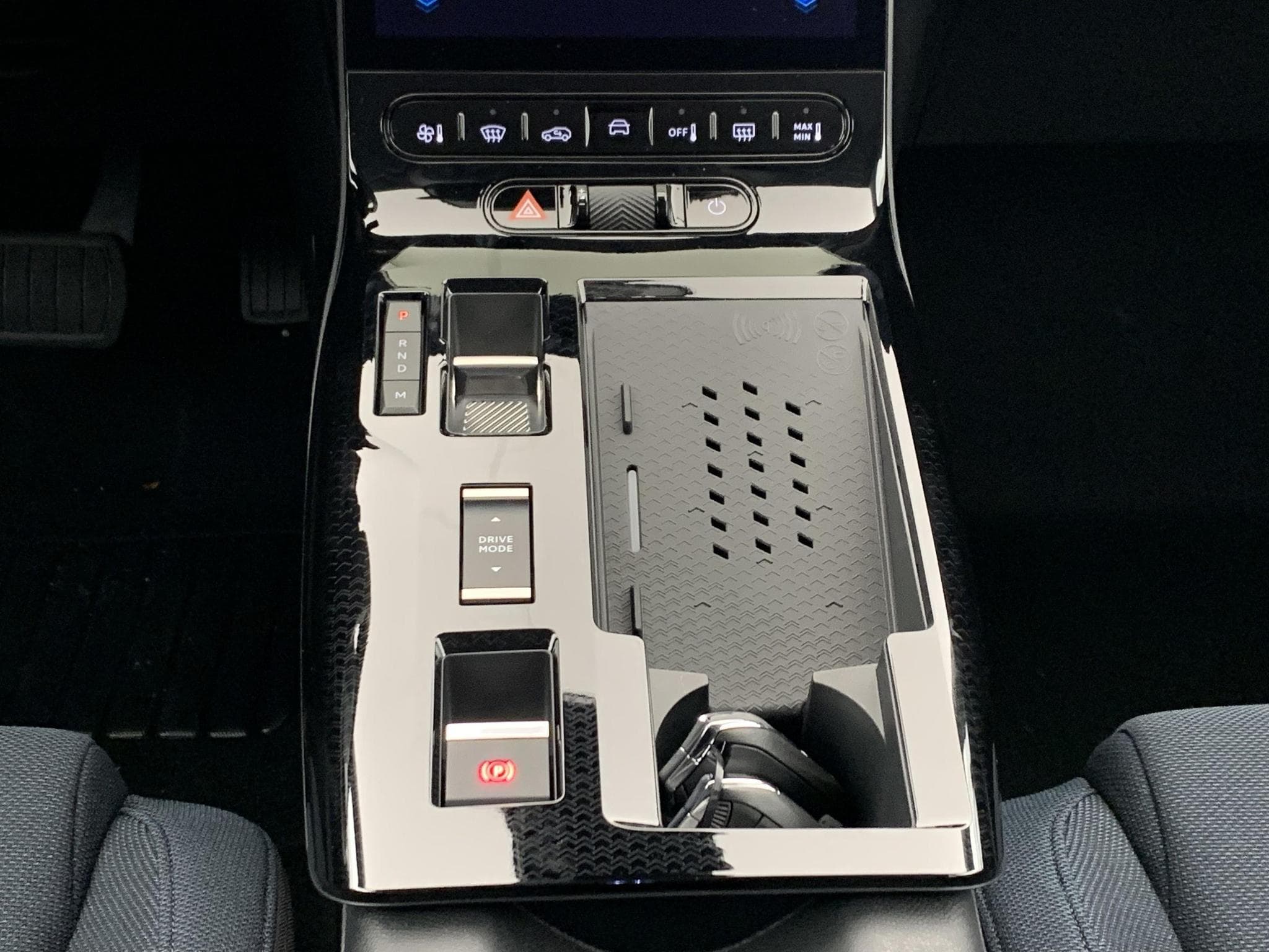 CitroëN C5 AIRCROSS HYBRIDE 145 CH E-DCS6 PLUS (2026) - Photo 17