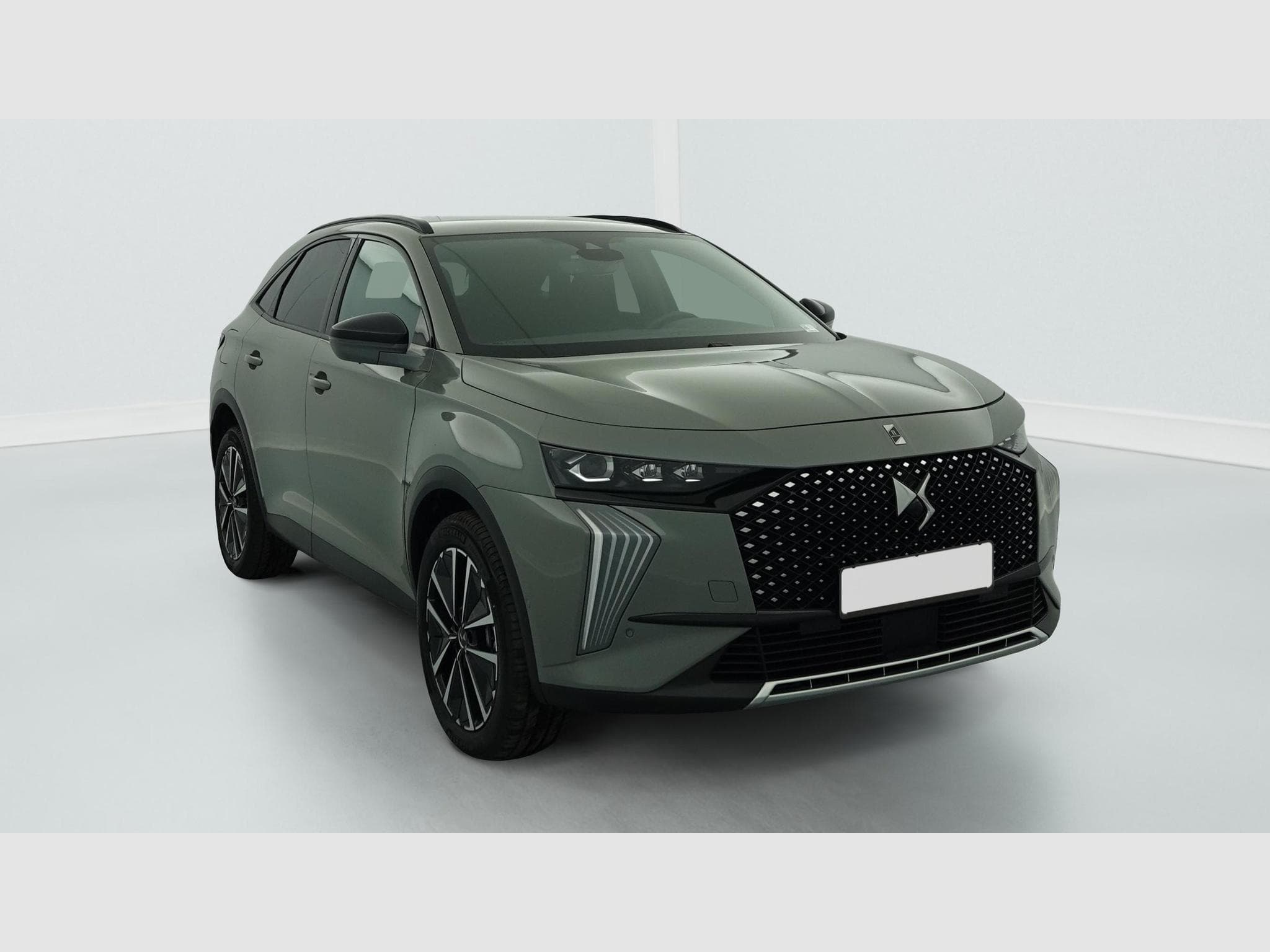 DS Automobiles DS7 BlueHDi 130 EAT8 Pallas (2025) - Photo 1