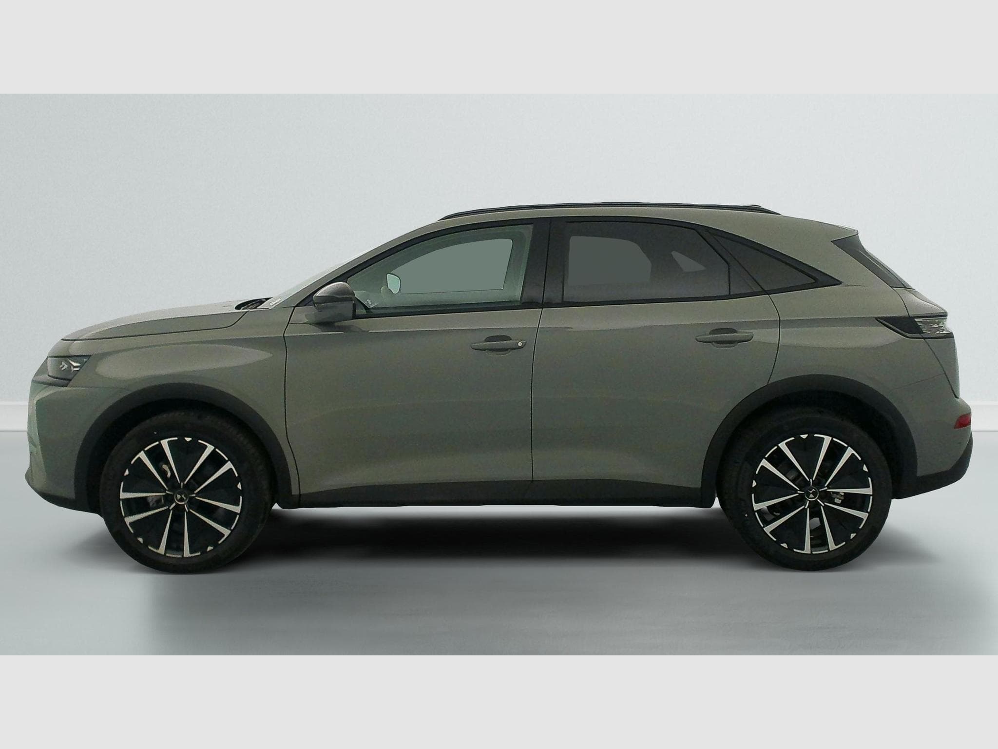 DS Automobiles DS7 BlueHDi 130 EAT8 Pallas (2025) - Photo 4