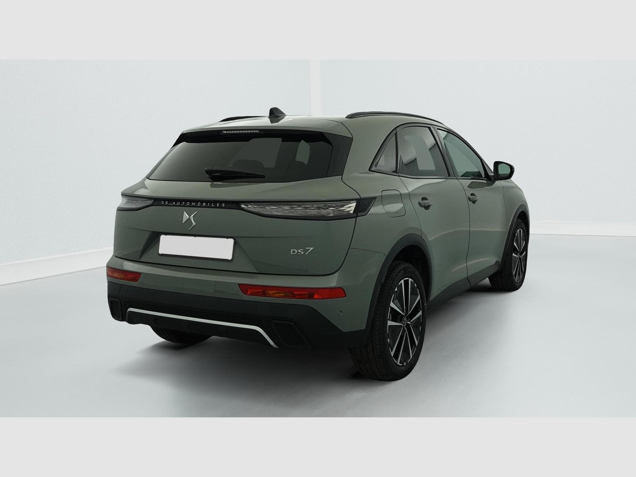 DS Automobiles DS7 BlueHDi 130 EAT8 Pallas (2025) - Photo 7
