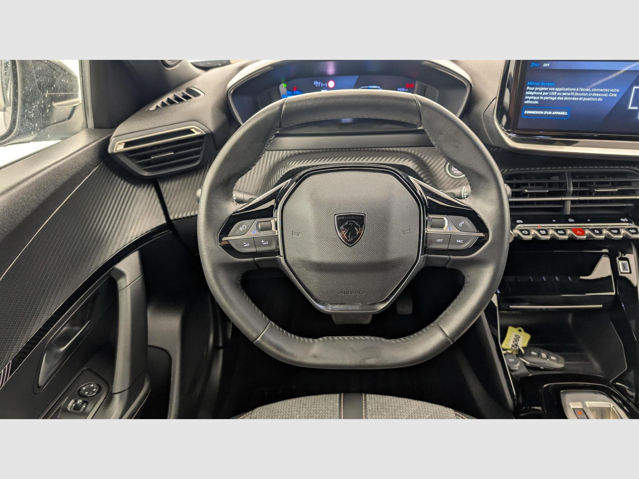 Peugeot 2008 ELECTRIQUE 50 kWh 136 ch Allure (2025) - Photo 14