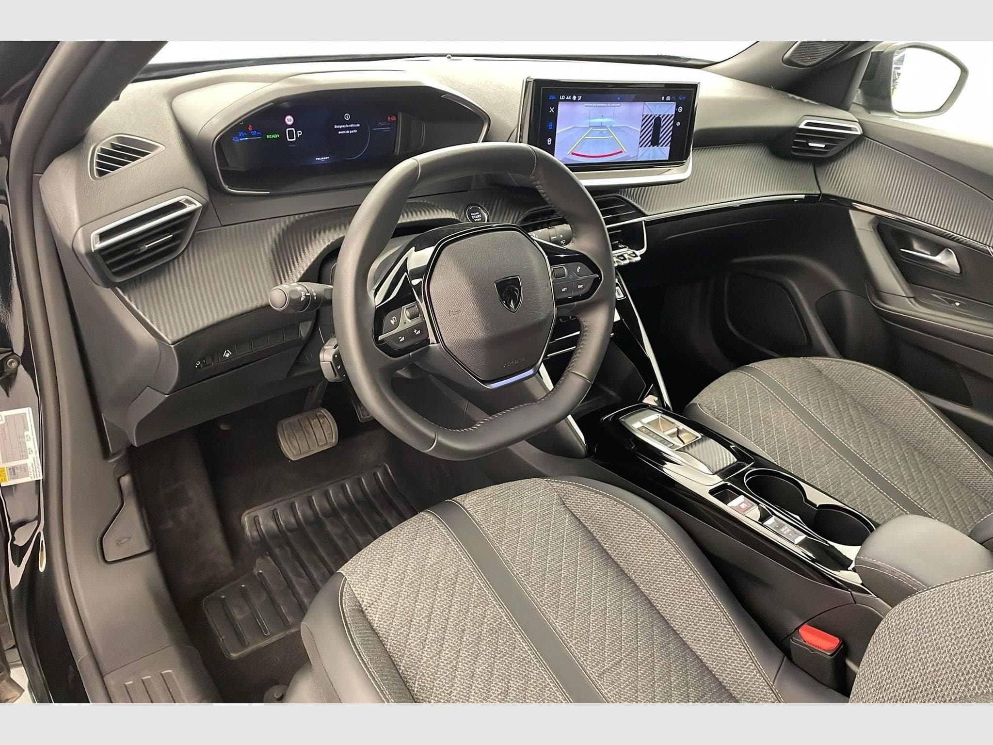 Peugeot 2008 ELECTRIQUE 50 kWh 136 ch Allure (2025) - Photo 16