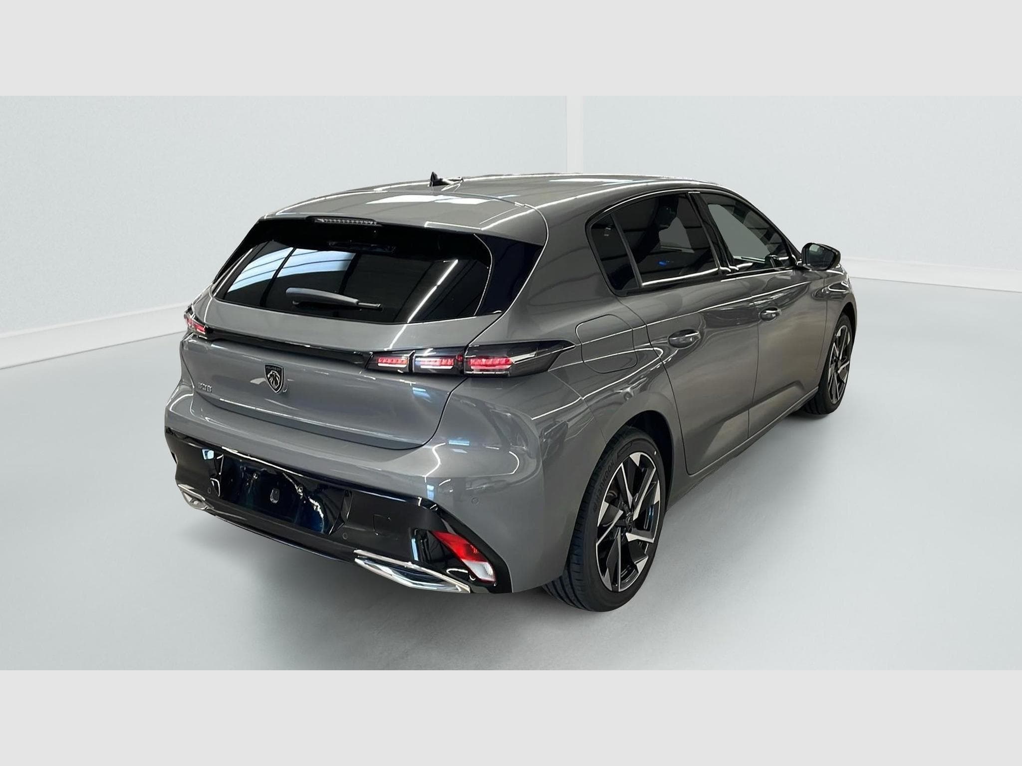 Peugeot 308 Hybrid 145 e-DCS6 Allure (2025) - Photo 7