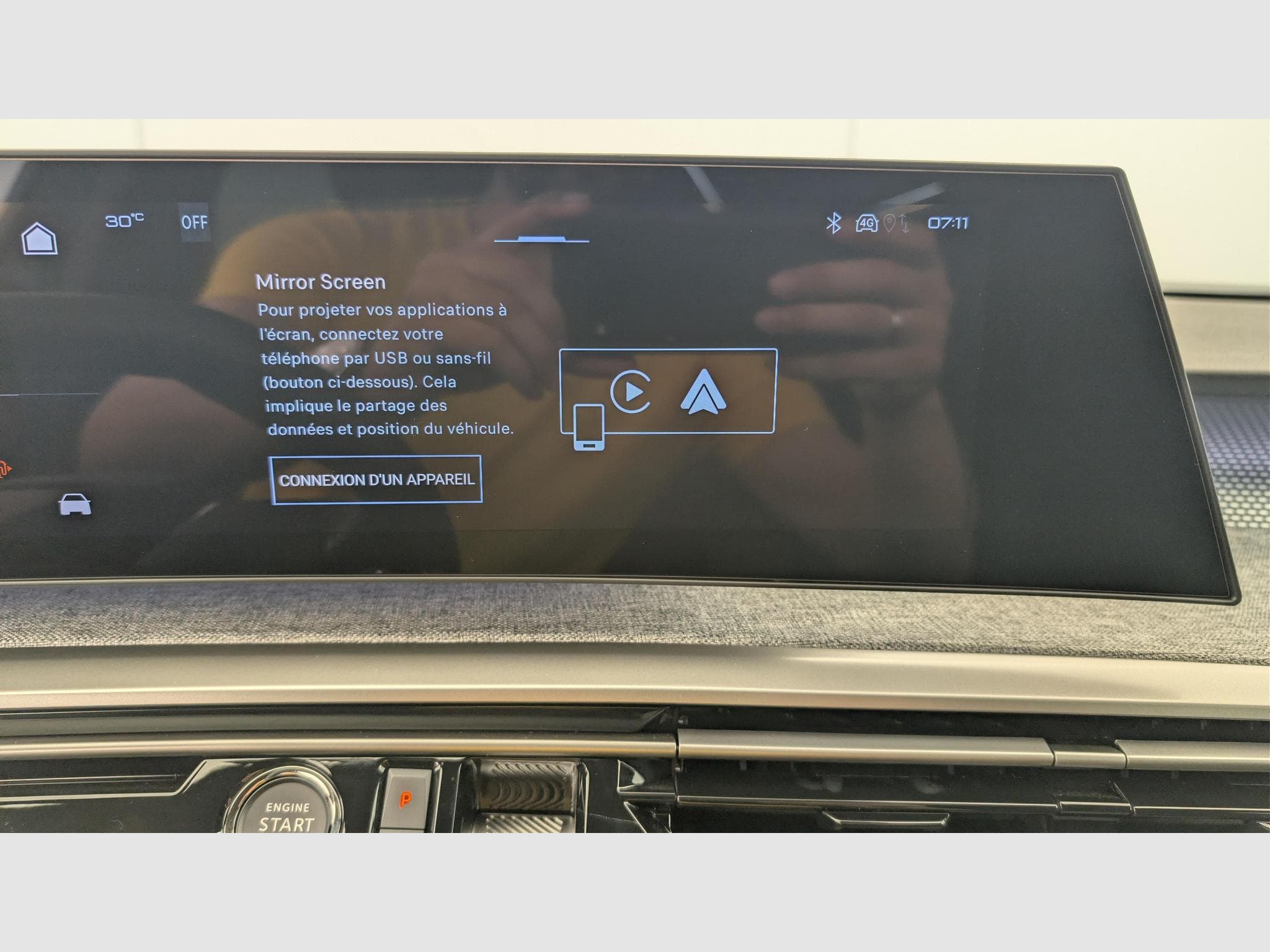 Peugeot 3008 Hybrid 145 e-DCS6 GT (2025) - Foto 18