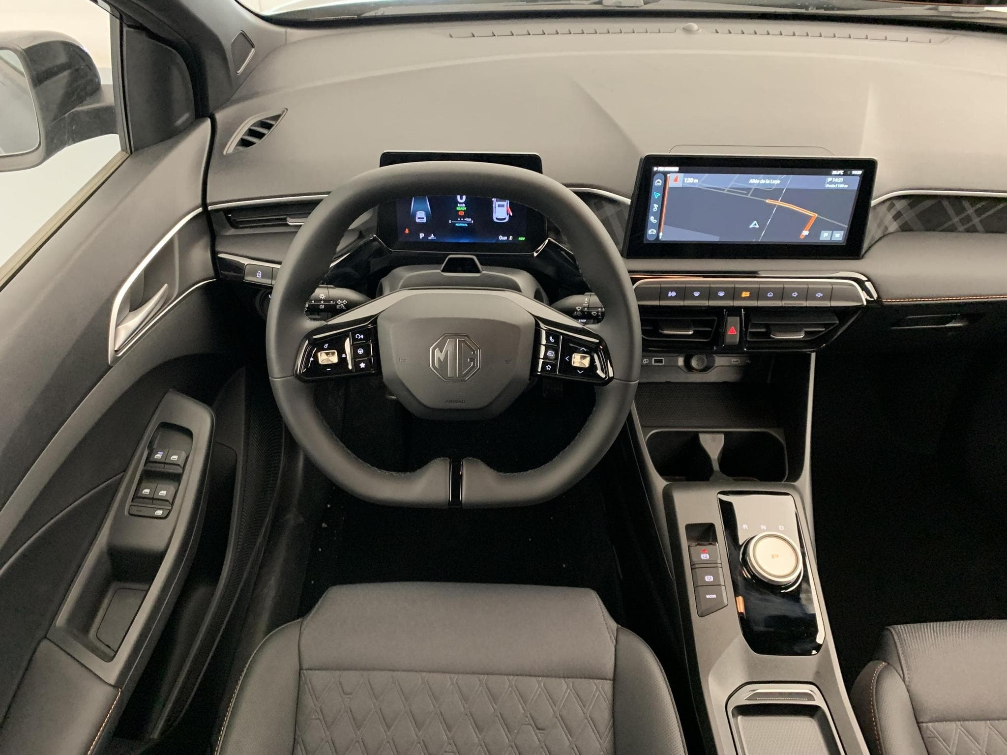 Mg MG3 1.5 L Hybrid+ 195 ch Luxury (2025) - Photo 13
