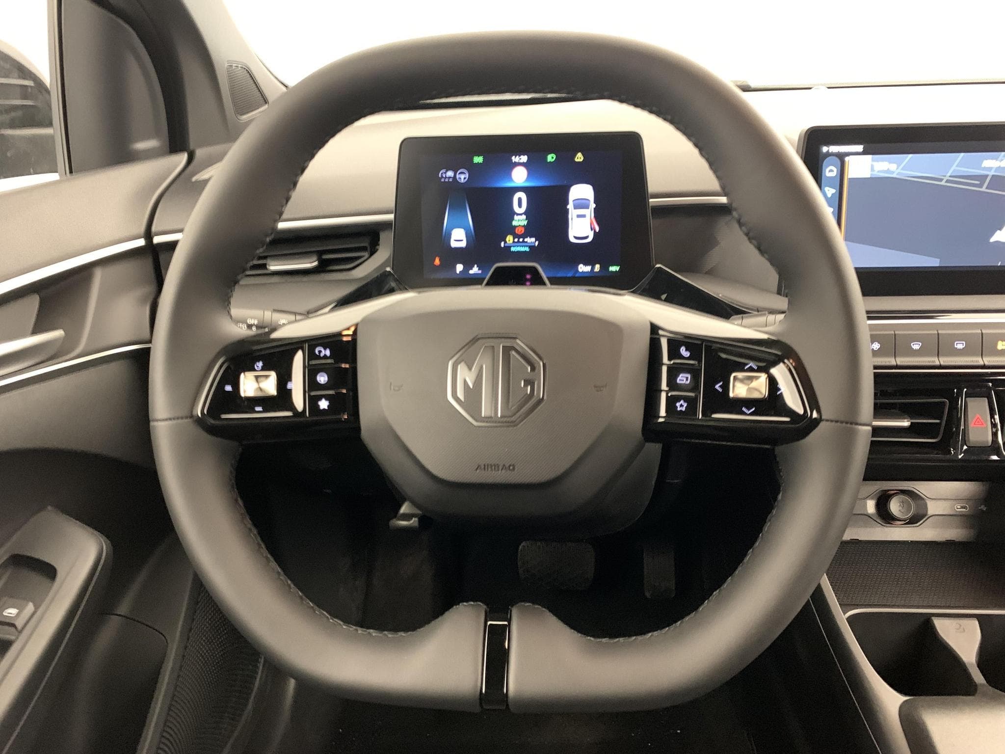 Mg MG3 1.5 L Hybrid+ 195 ch Luxury (2025) - Photo 14