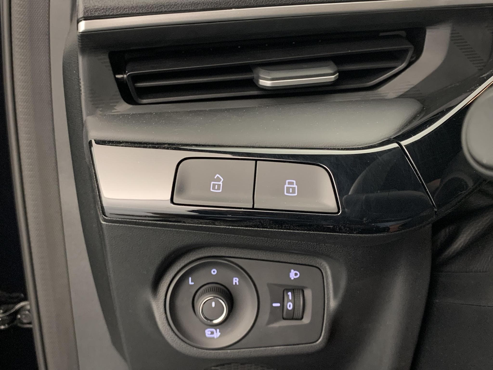 Mg MG3 1.5 L Hybrid+ 195 ch Luxury (2025) - Photo 17