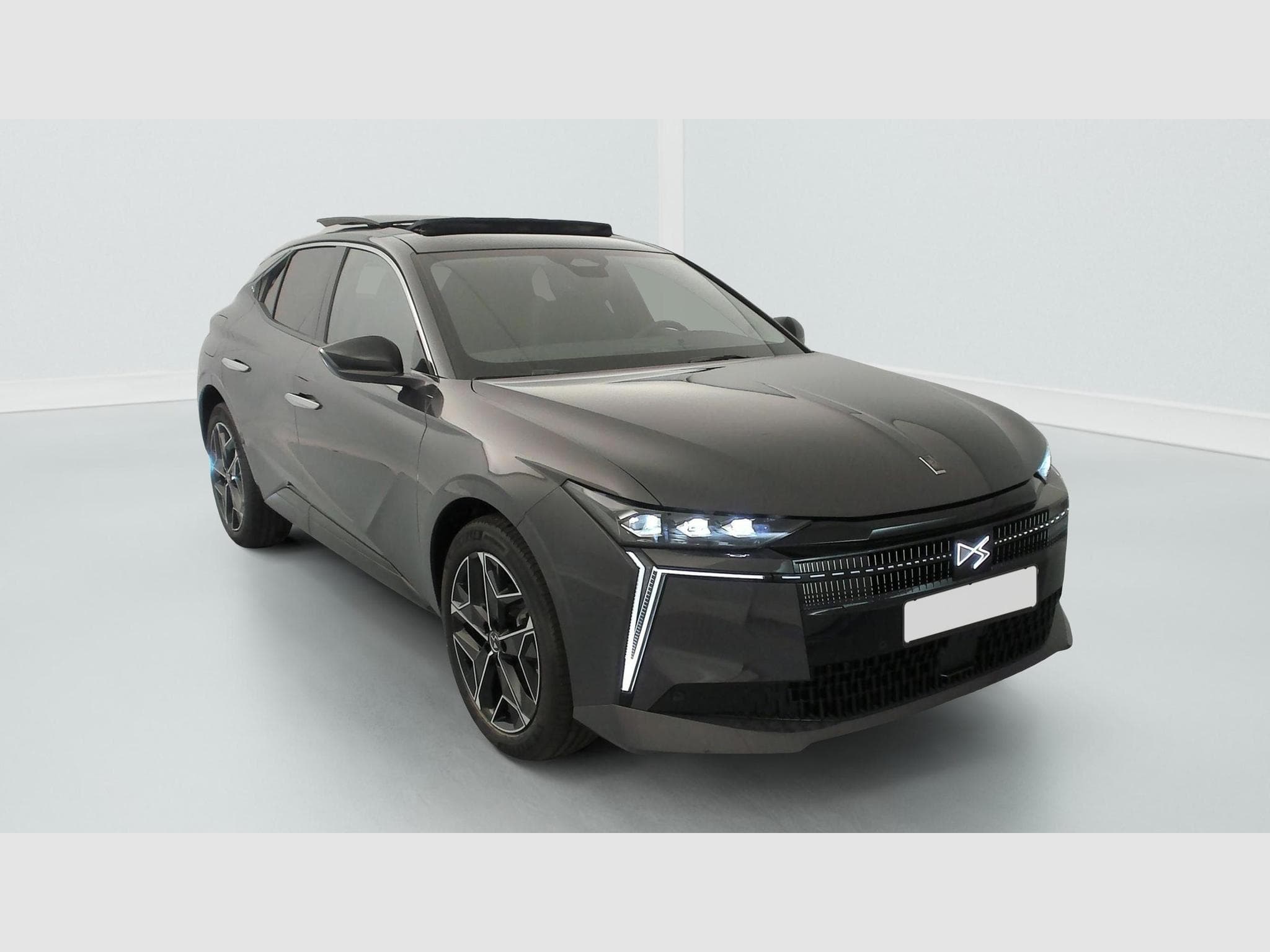 DS Automobiles DS4 Hybride 145 e-DCT6 Etoile - Alcantara (2025) - Photo 1