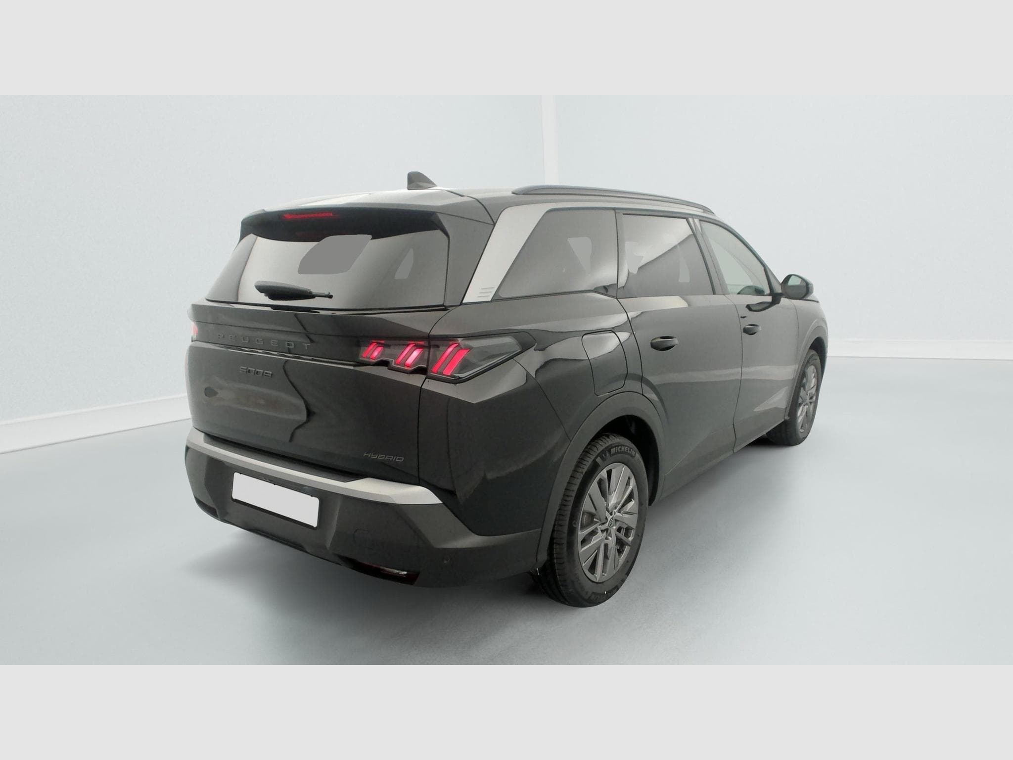Peugeot 5008 Hybrid 145 e-DCS6 Allure (2026) - Foto 7