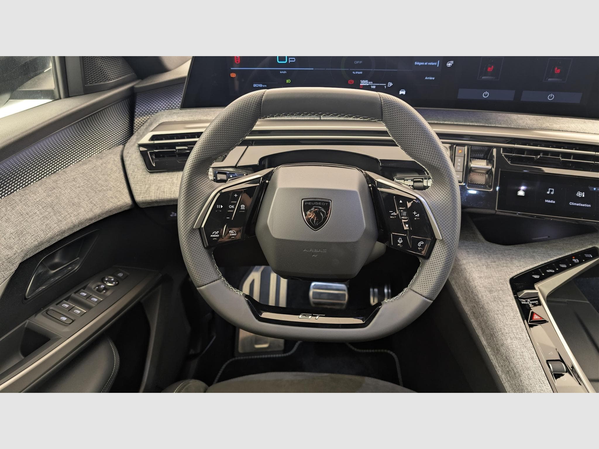 Peugeot 5008 HYBRID 145CH E-DCS6 GT (2025) - Foto 14