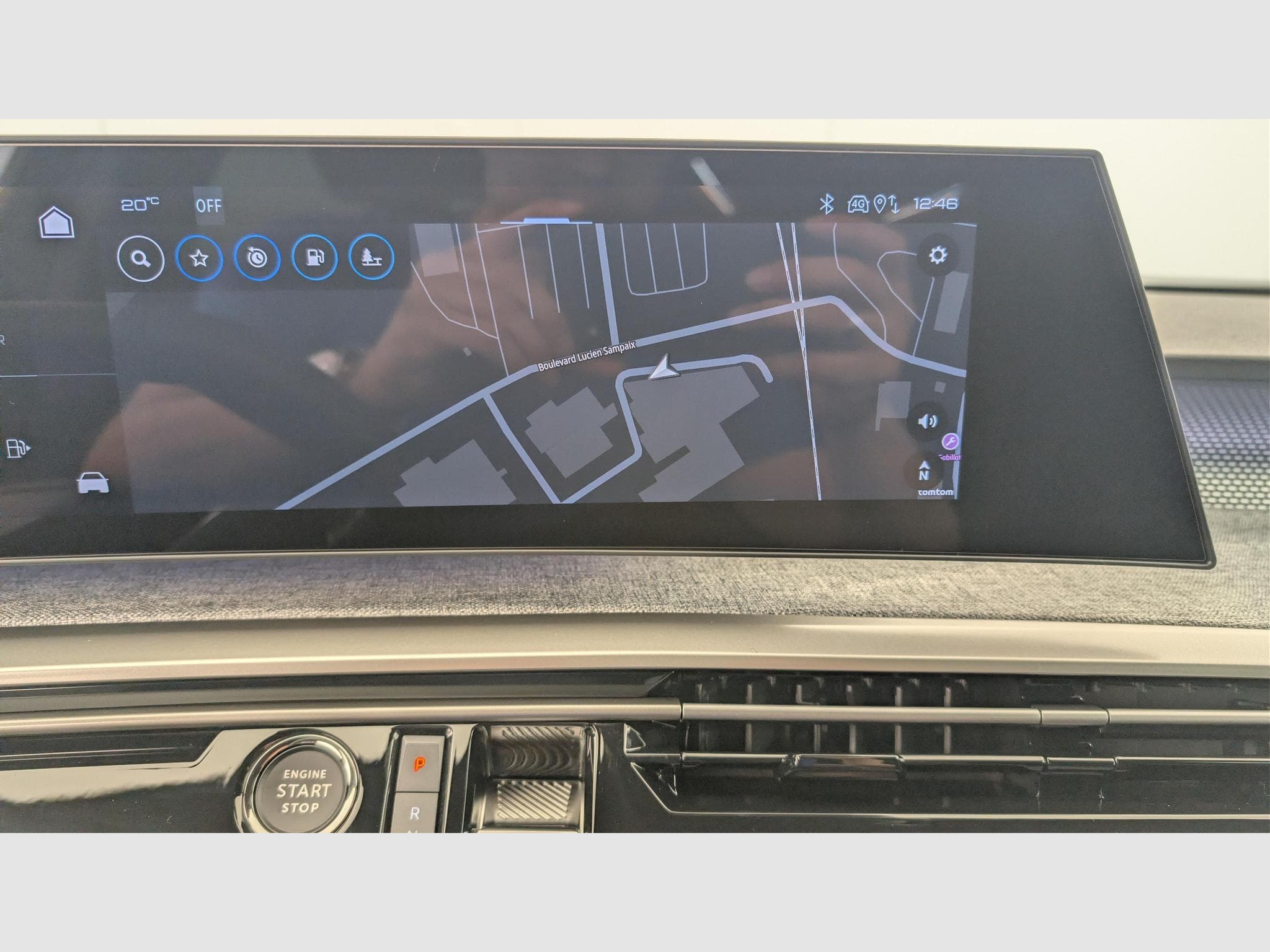 Peugeot 5008 HYBRID 145CH E-DCS6 GT (2025) - Foto 19