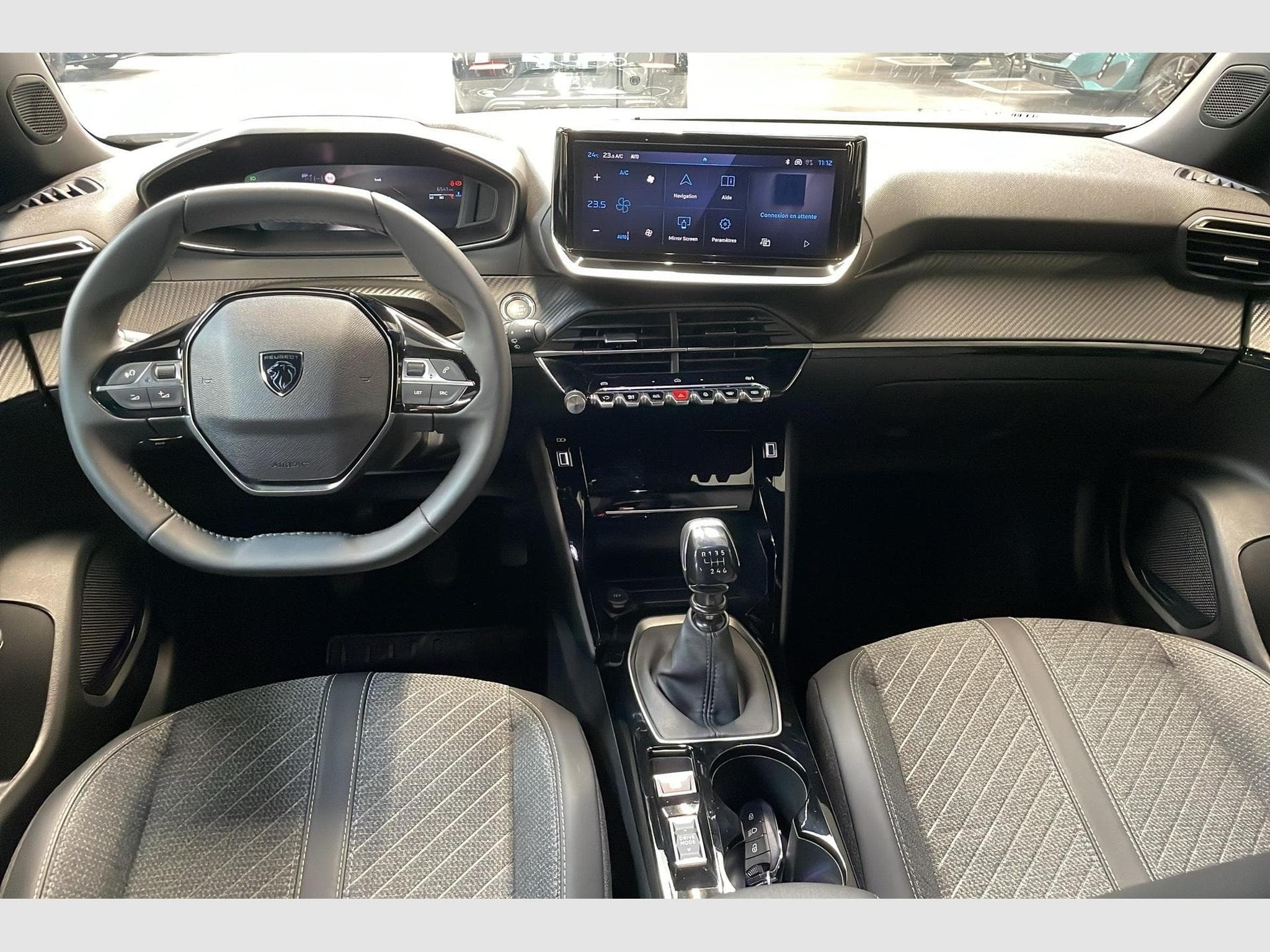 Peugeot 2008 100 S&S BVM6 Allure (2025) - Foto 13