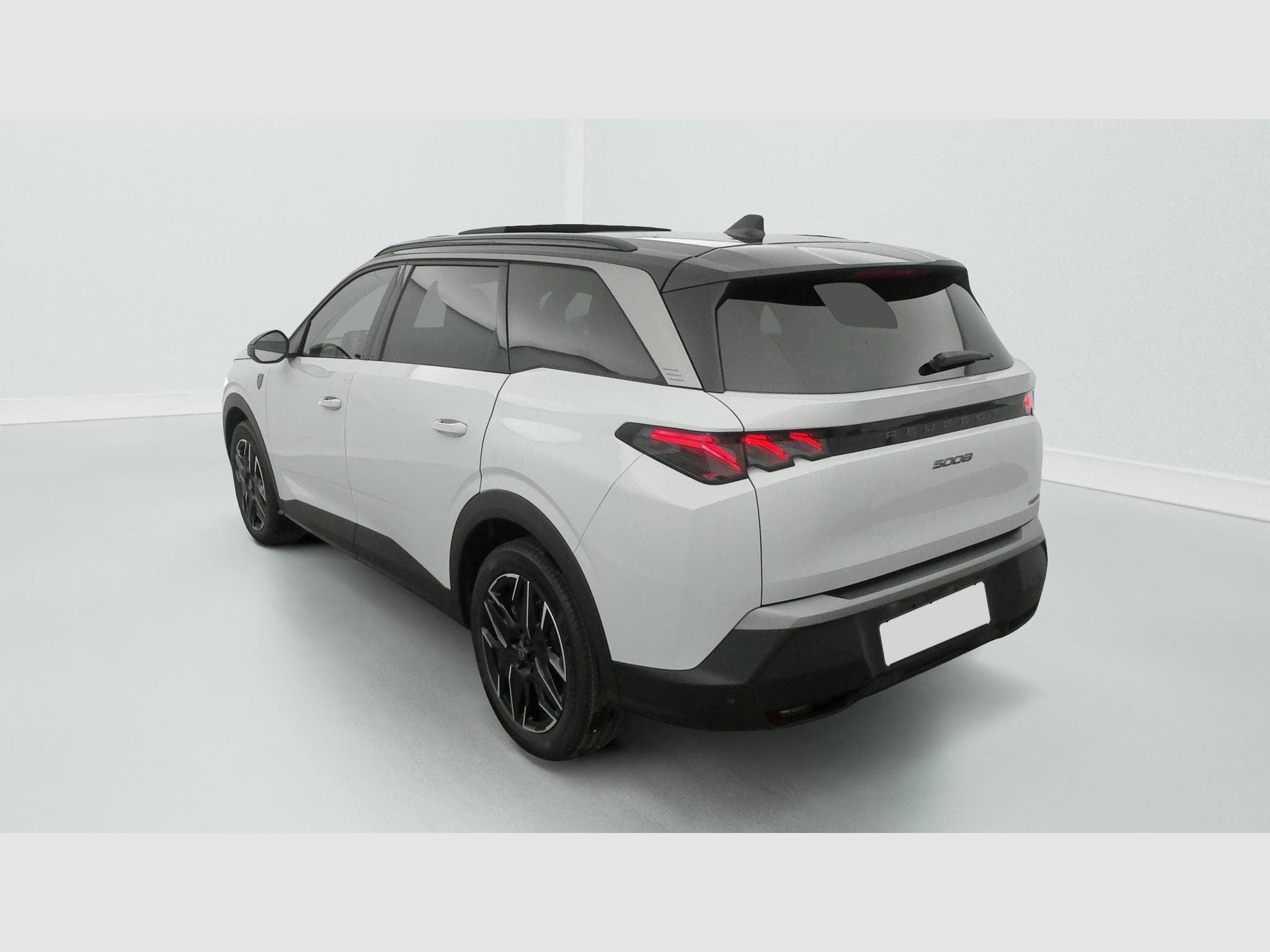 Peugeot 5008 Hybrid 145 e-DCS6 GT (2025) - Photo 5