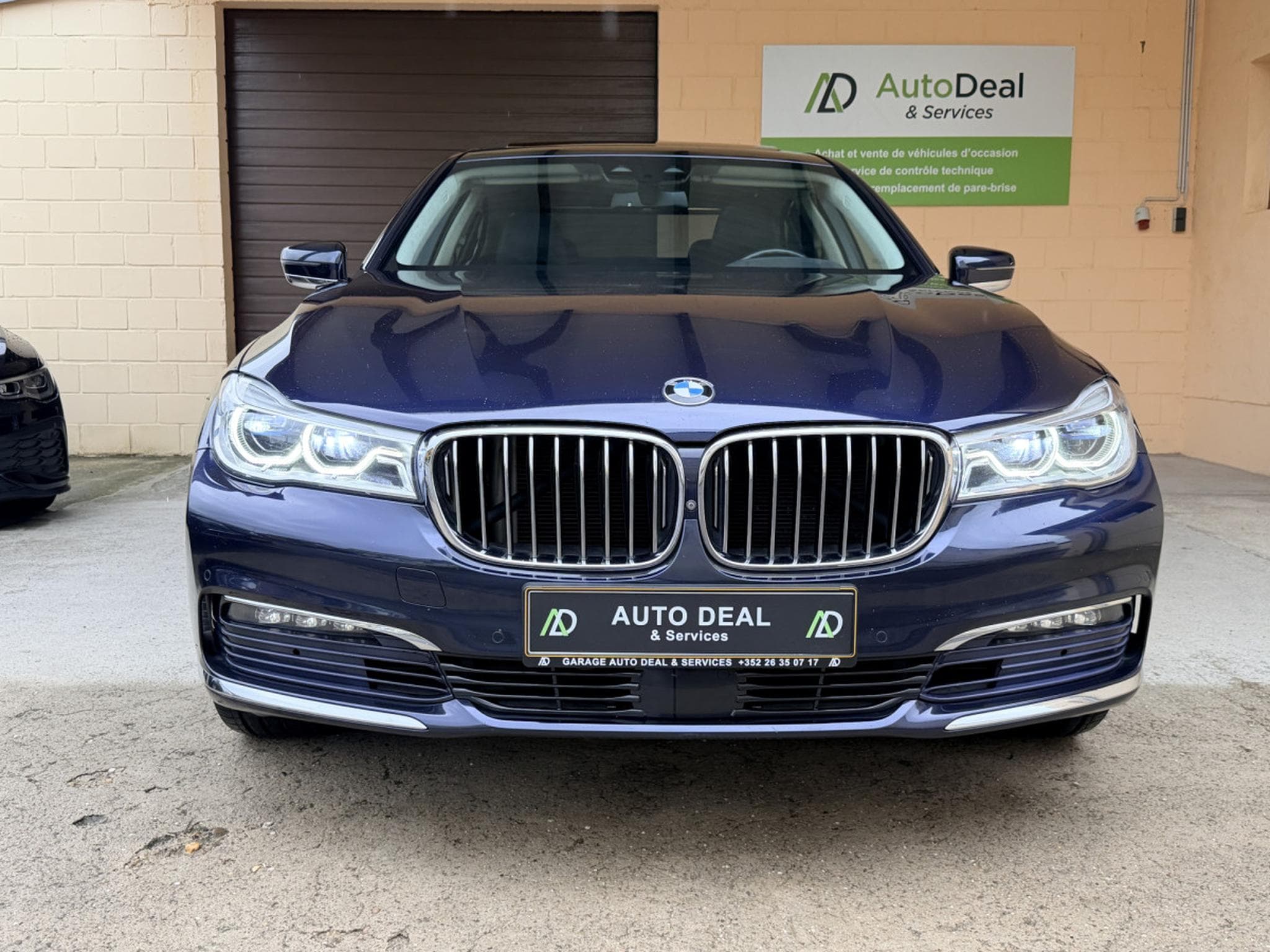 BMW 740 d xDrive Camera 360° Head-UP, Toit Ouvrant 320cv (2016) - Photo 2