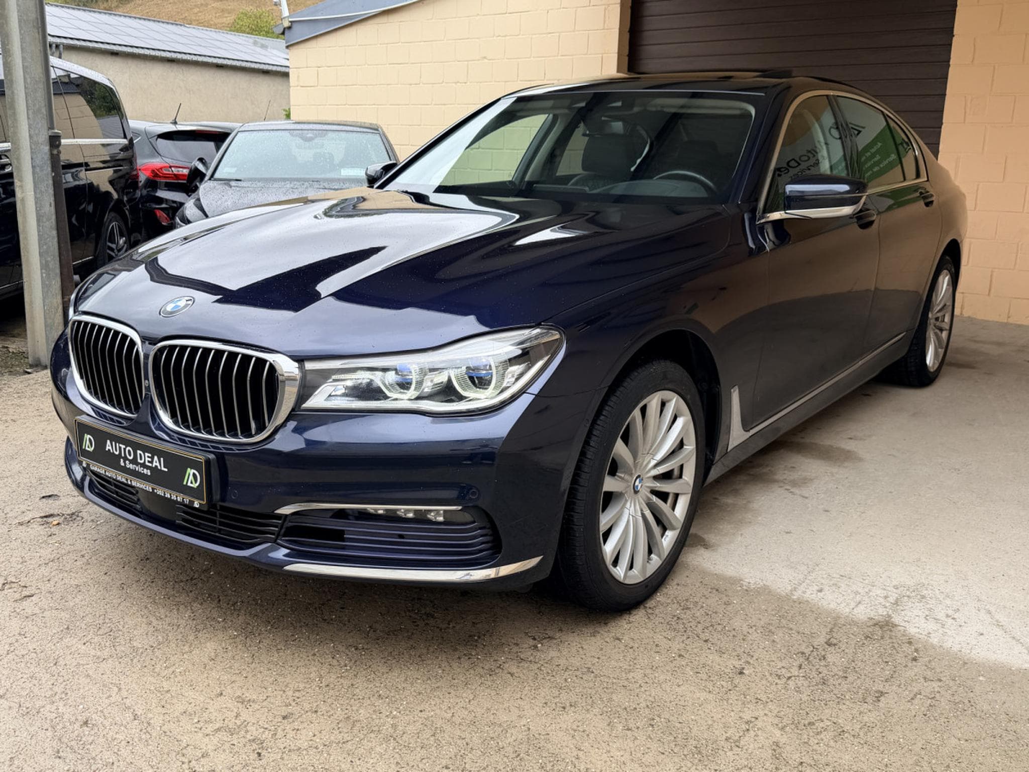 BMW 740 d xDrive Camera 360° Head-UP, Toit Ouvrant 320cv (2016) - Photo 3