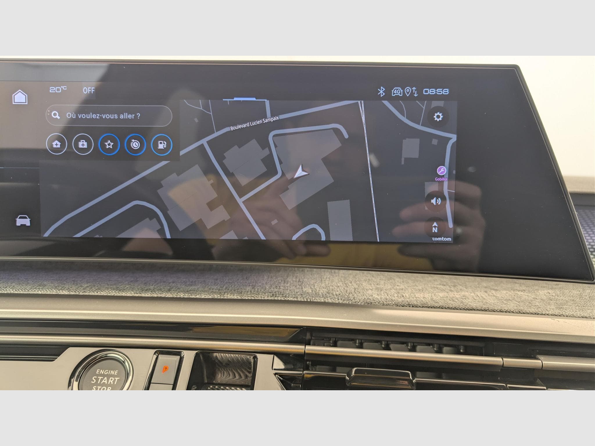 Peugeot 3008 Hybrid 145 e-DCS6 GT (2025) - Photo 19