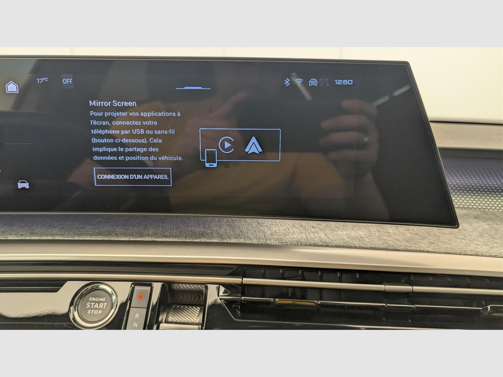 Peugeot 3008 Hybrid 145 e-DCS6 GT (2025) - Photo 19