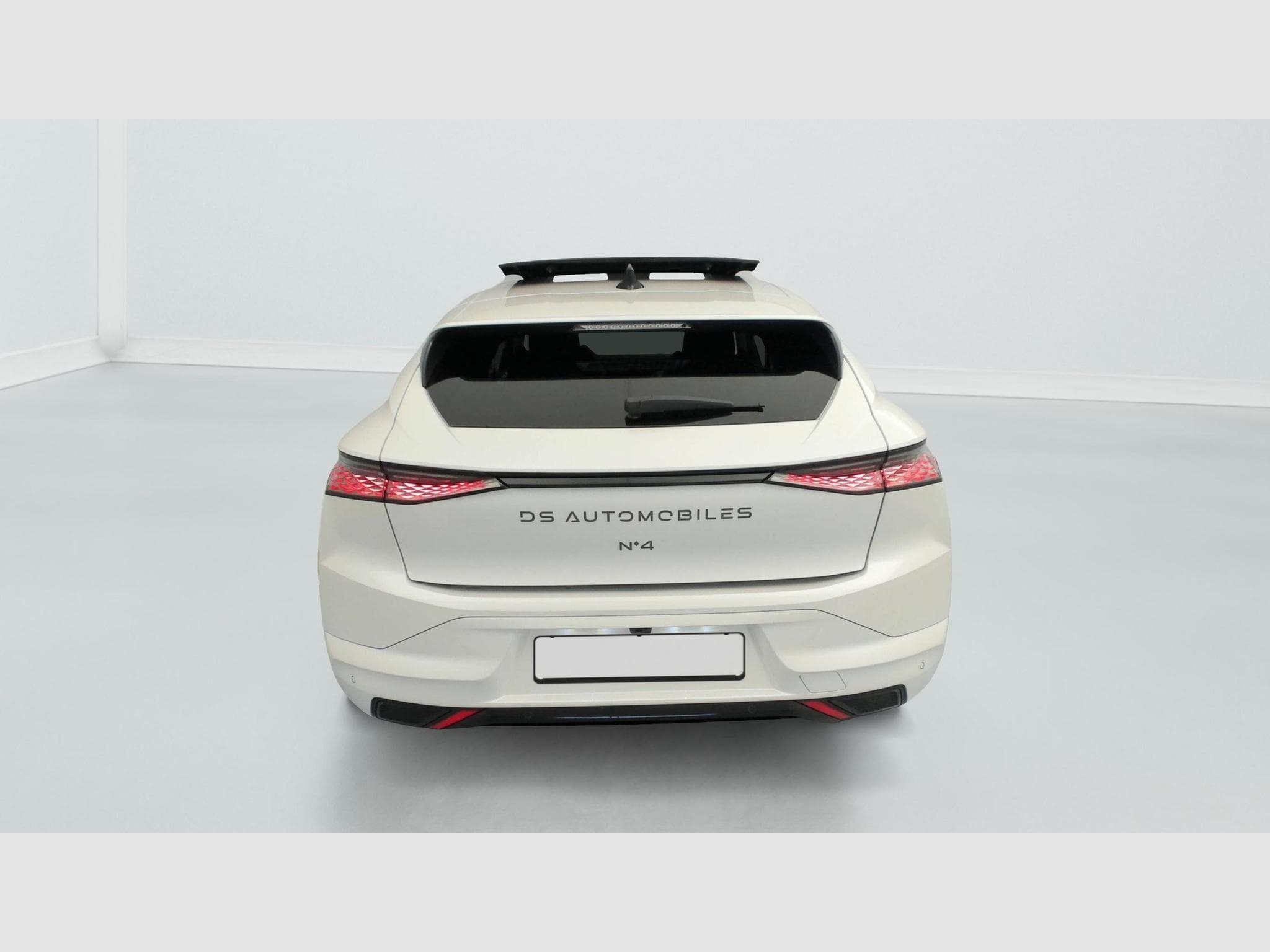 DS Automobiles DS4 Hybride 145 e-DCT6 Etoile - Alcantara (2025) - Photo 6