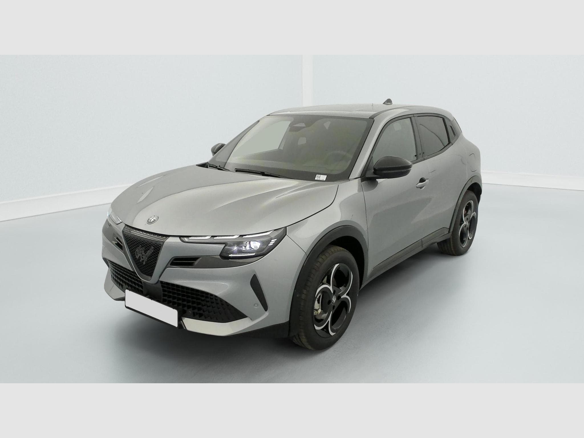 Alfa-Romeo Junior 1.2 Ibrida 145 ch e-DCT6 Ti (2026) - Photo 3