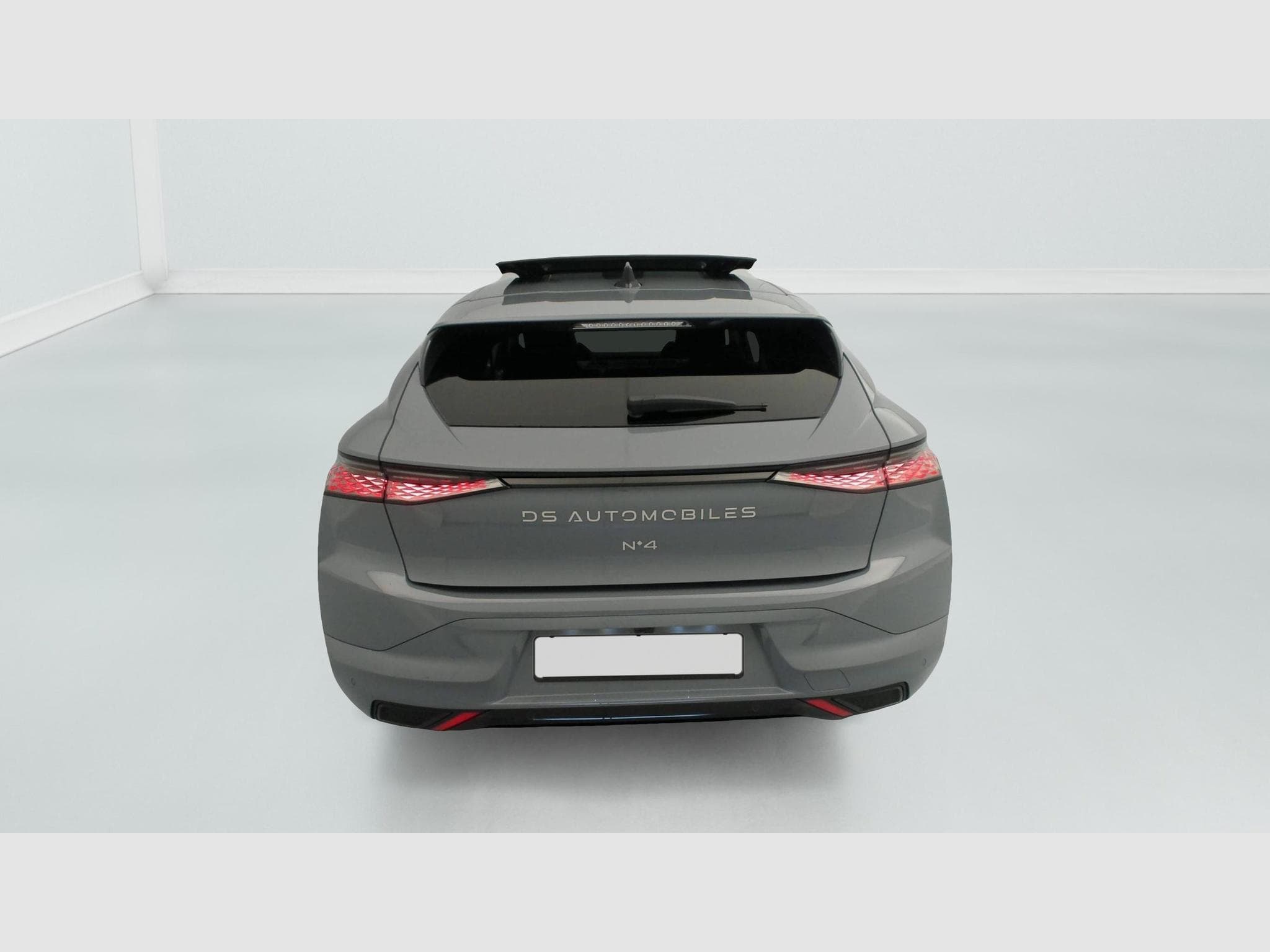 DS Automobiles DS4 Hybride 145 e-DCT6 Etoile - Alcantara (2025) - Photo 6