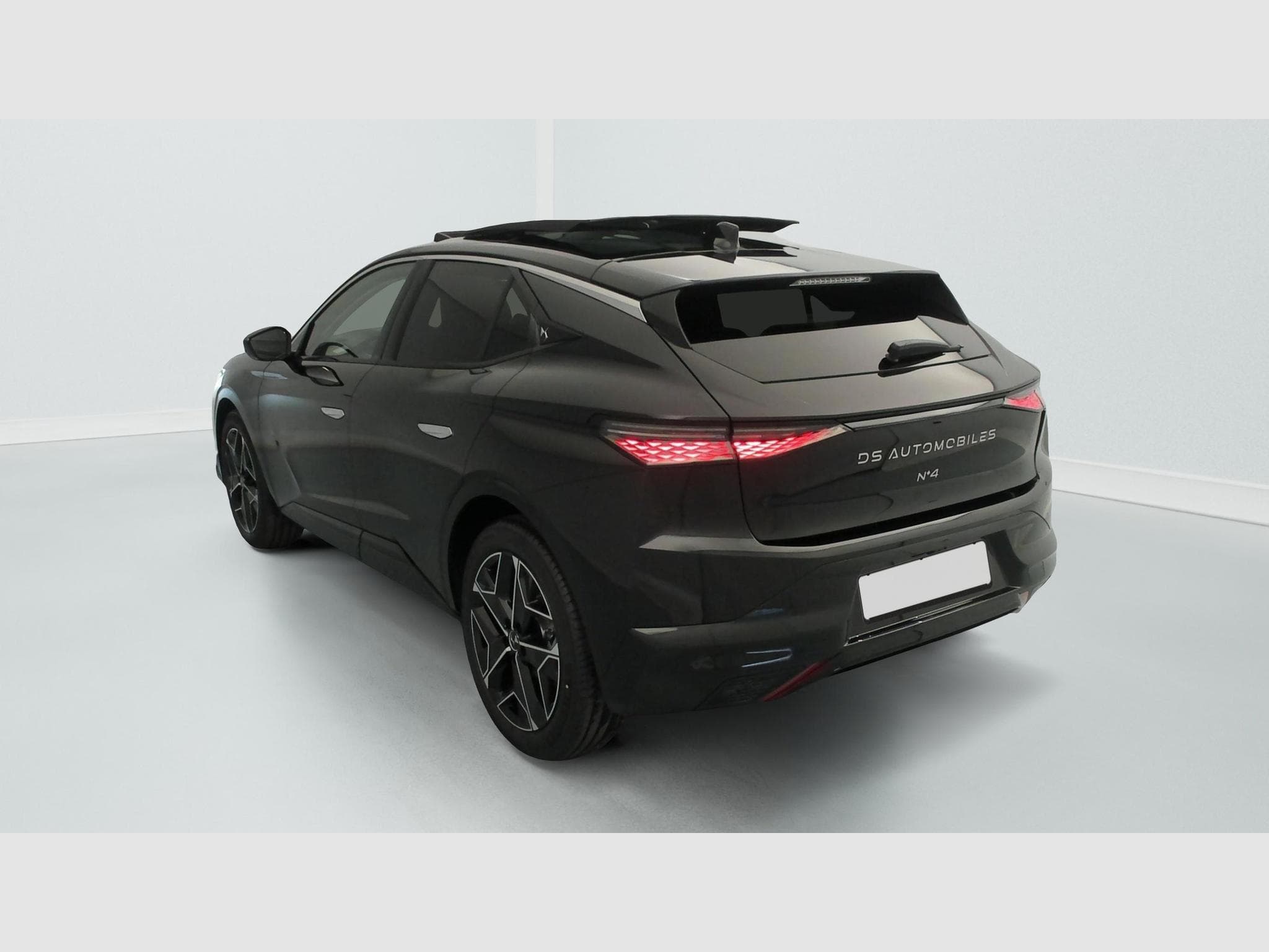 DS Automobiles DS4 Hybride 145 e-DCT6 Etoile - Alcantara (2025) - Photo 5