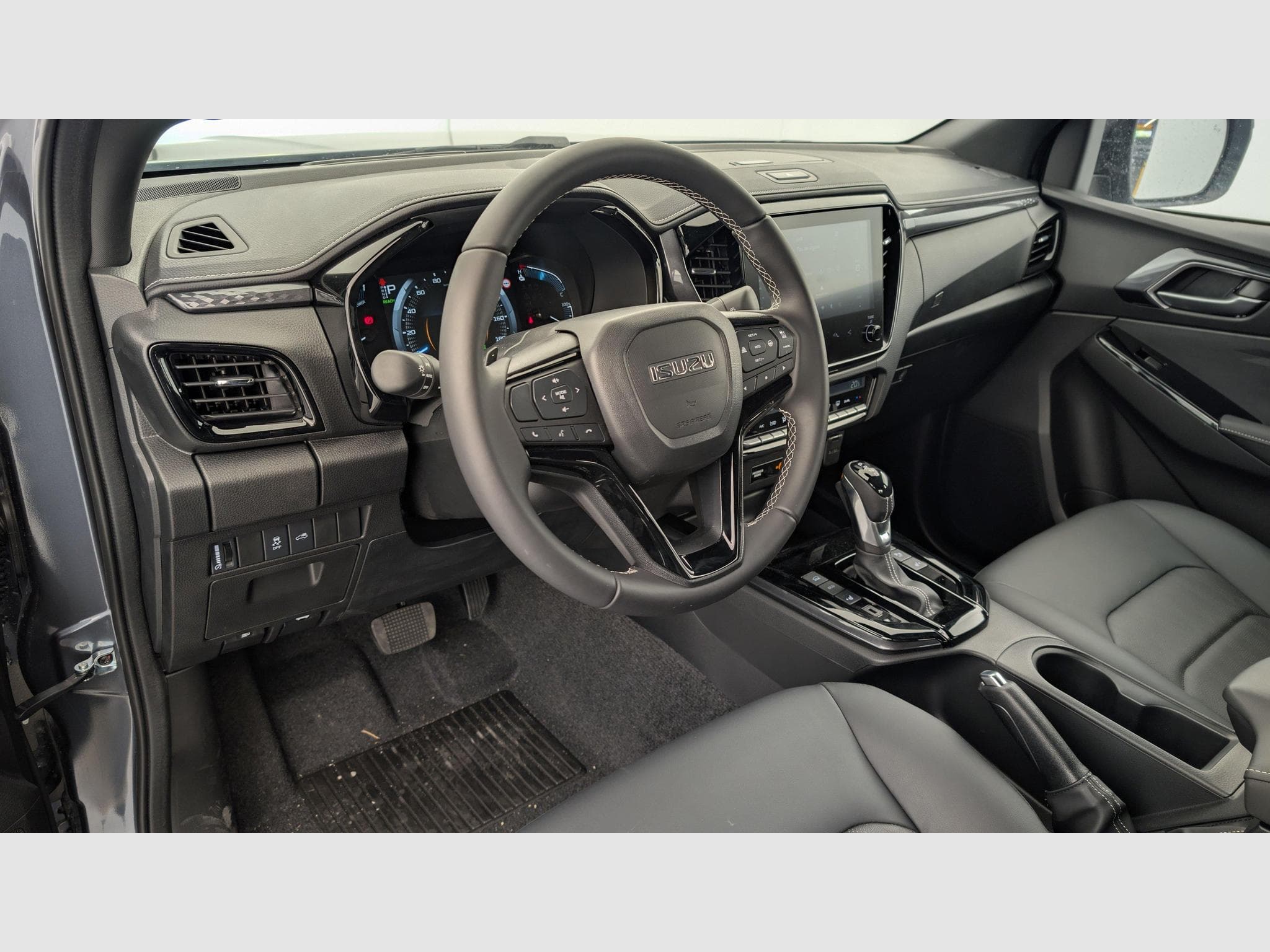 Isuzu D-MAX EV 4X4 CREW CAB  NSPORT (2025) - Foto 14