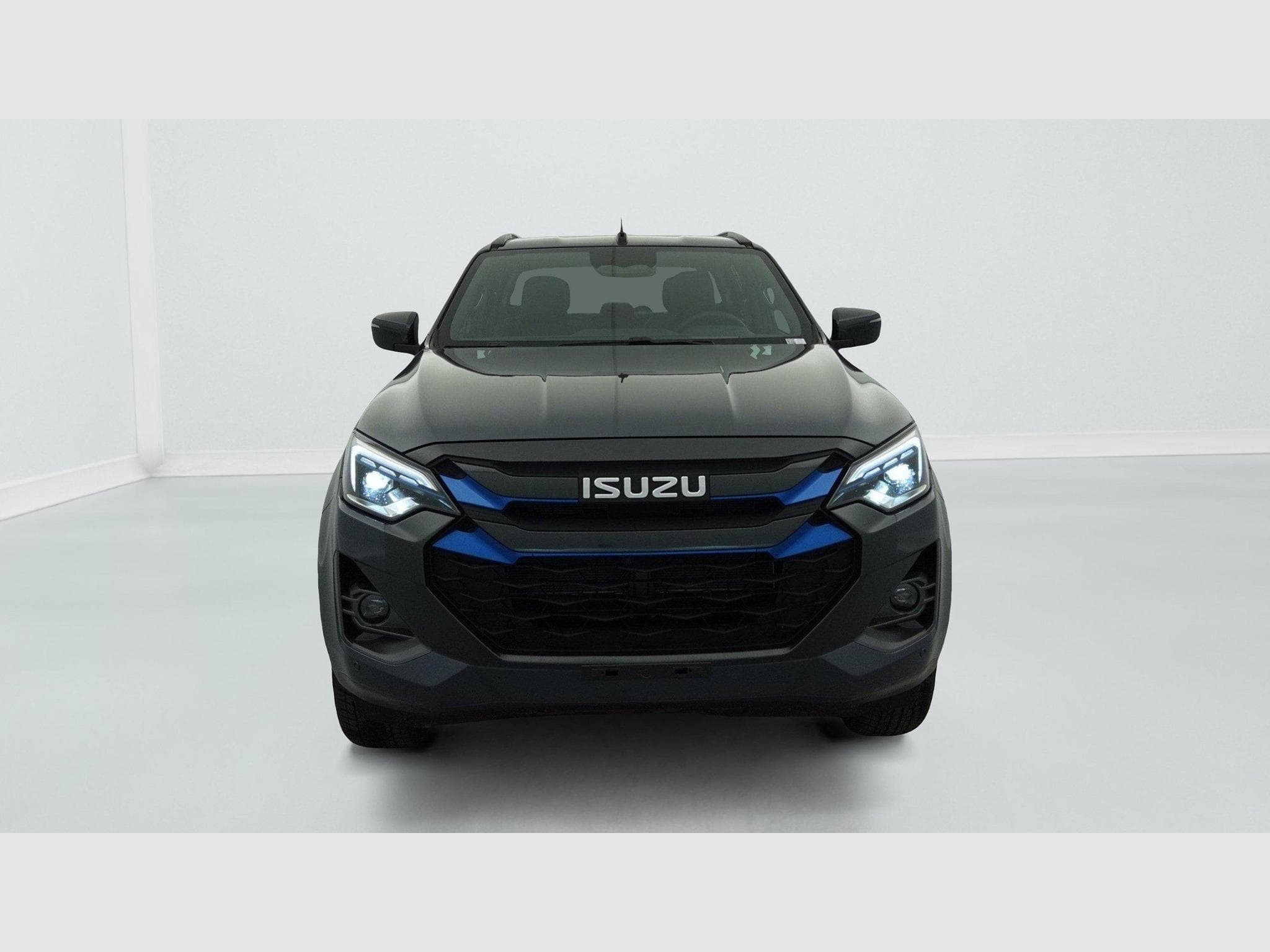 Isuzu D-MAX EV 4X4 CREW CAB  NSPORT (2025) - Foto 2
