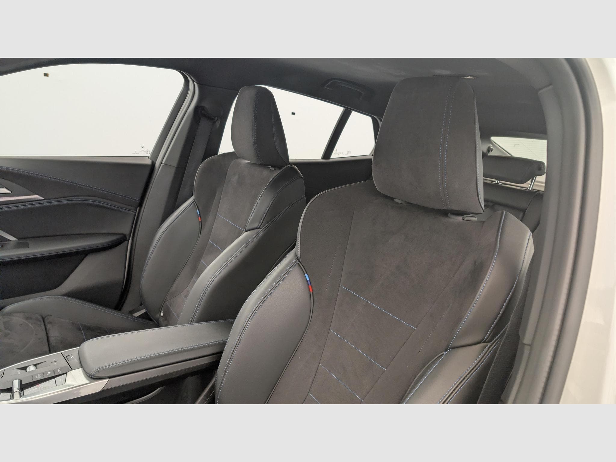 Bmw X2 U10 SDRIVE 18D 150CH DKG7 M SPORT (2025) - Foto 16