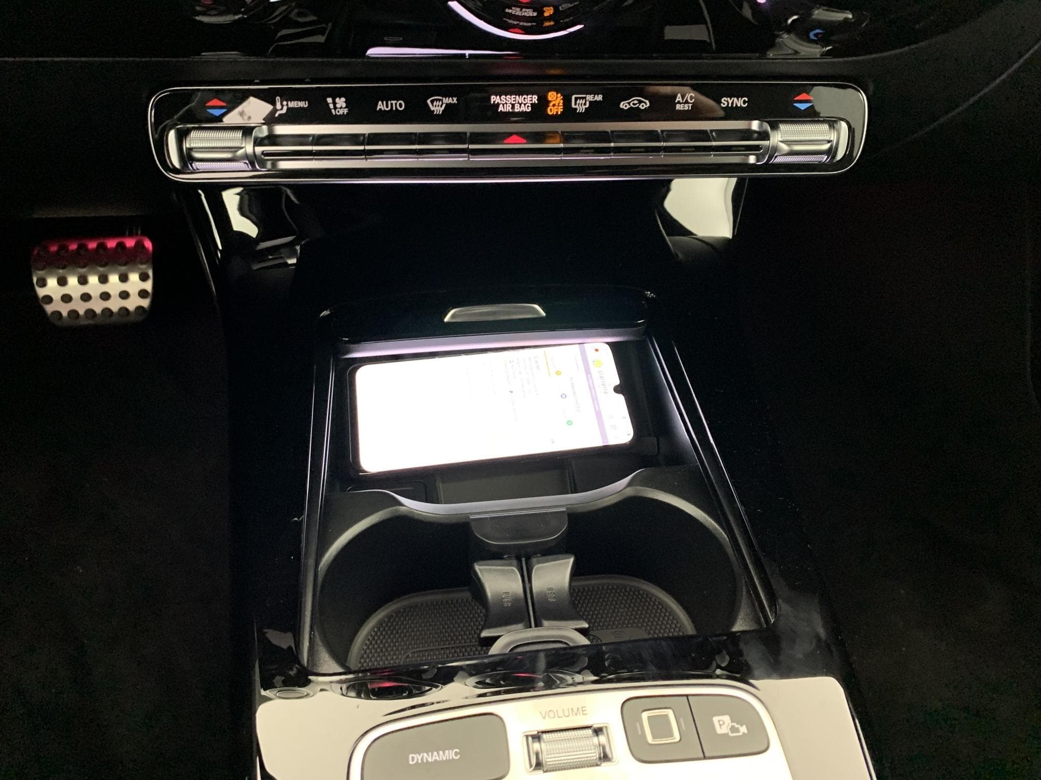 Mercedes CLASSE A 200 d 8G-DCT AMG Line (2025) - Foto 17