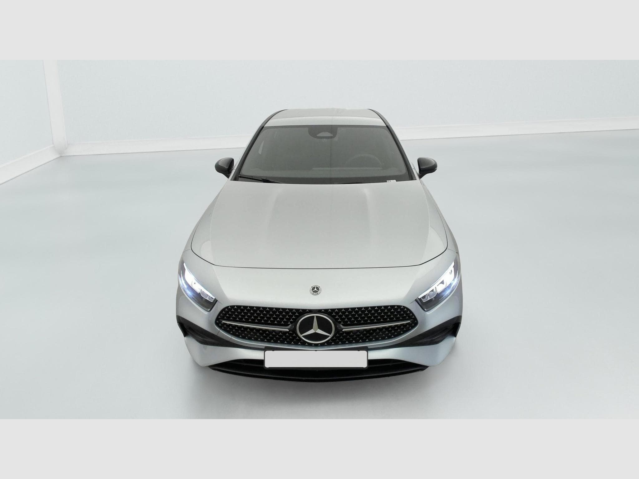 Mercedes CLASSE A 200 d 8G-DCT AMG Line (2025) - Foto 2