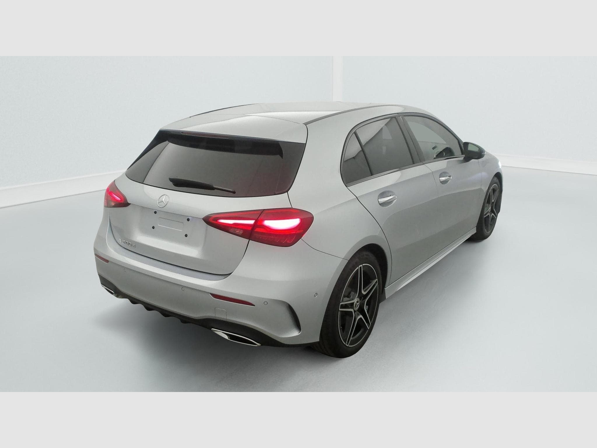 Mercedes CLASSE A 200 d 8G-DCT AMG Line (2025) - Foto 7