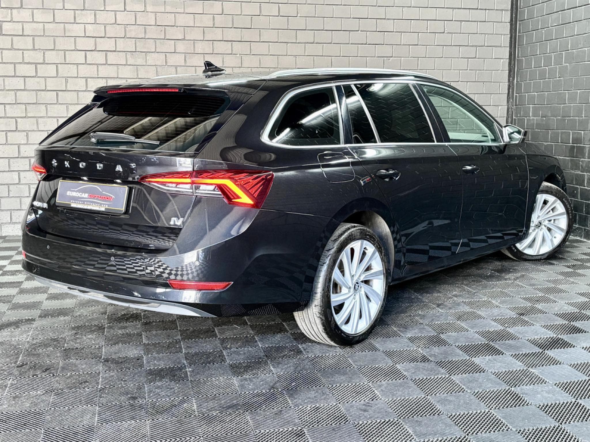Skoda Octavia iV Estate Style 1.4 PHEV 204 CV (2021) - Foto 6
