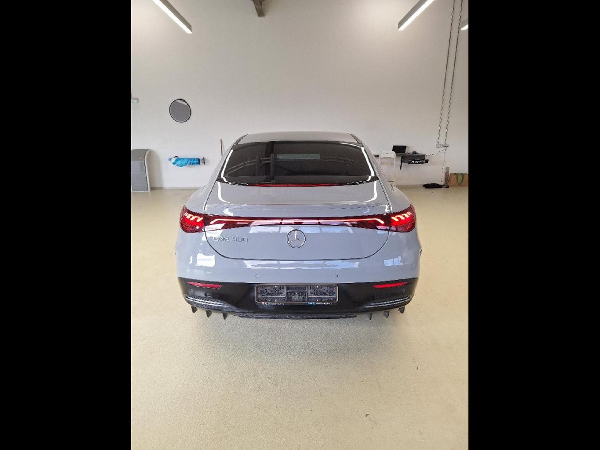 Mercedes EQE 300 300 AMG LINE AUTO 96 KWH (2023) - Foto 5
