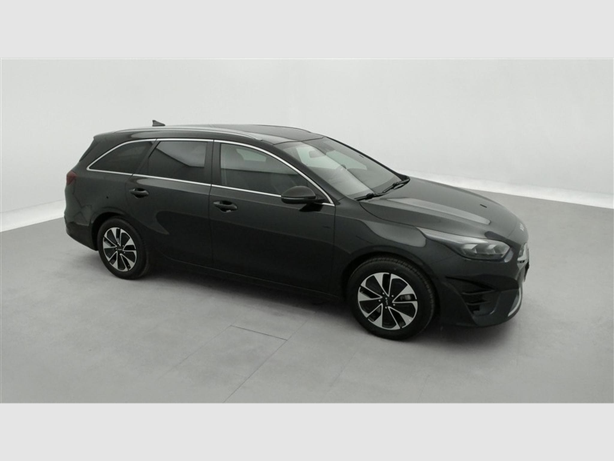Kia Ceed Sw Ceed SW 1.6 GDi PHEV DCT Navi / Led (2022) - Photo 22