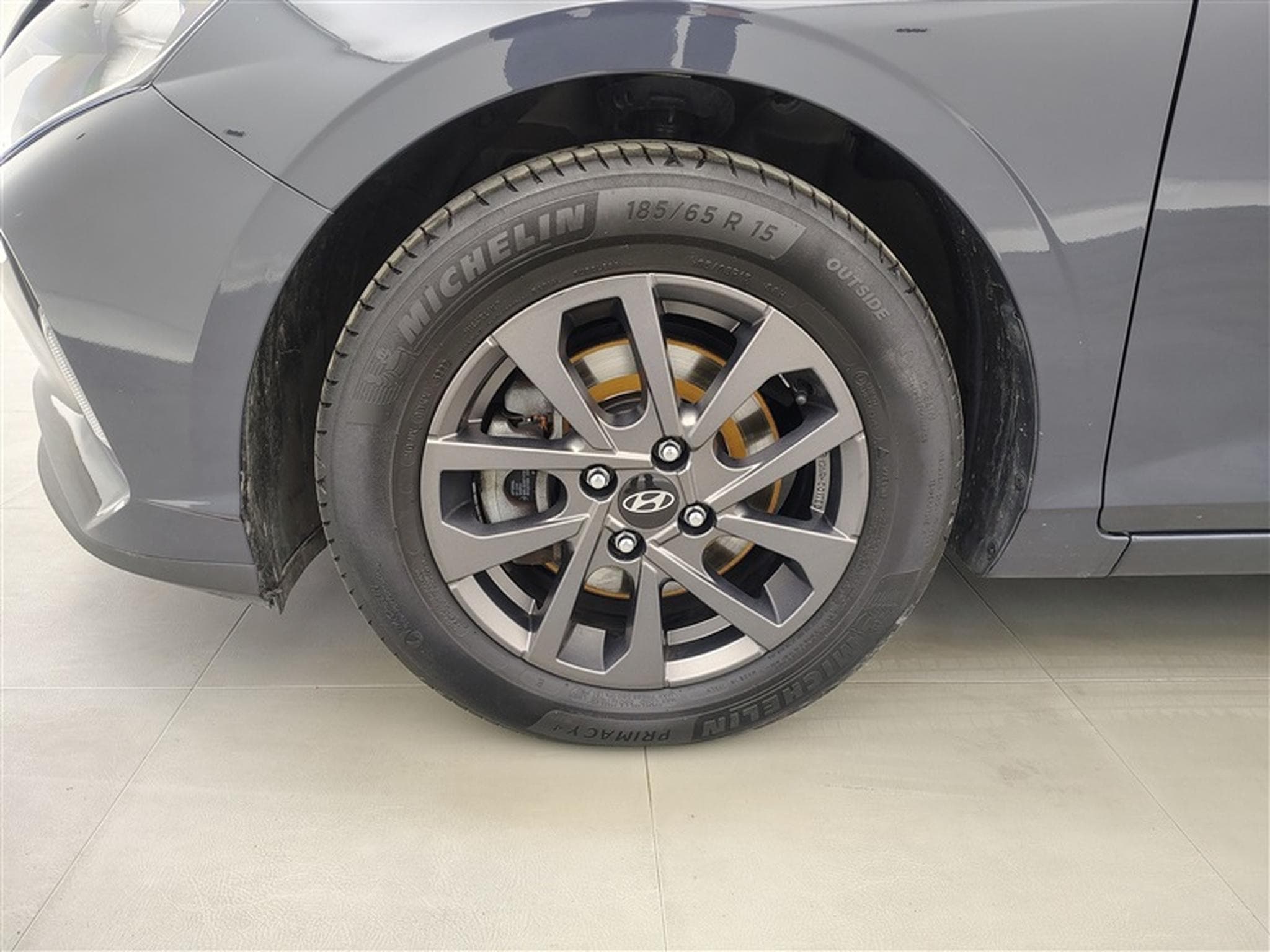 Hyundai i20 1.0 T-GDi Twist (2023) - Photo 6