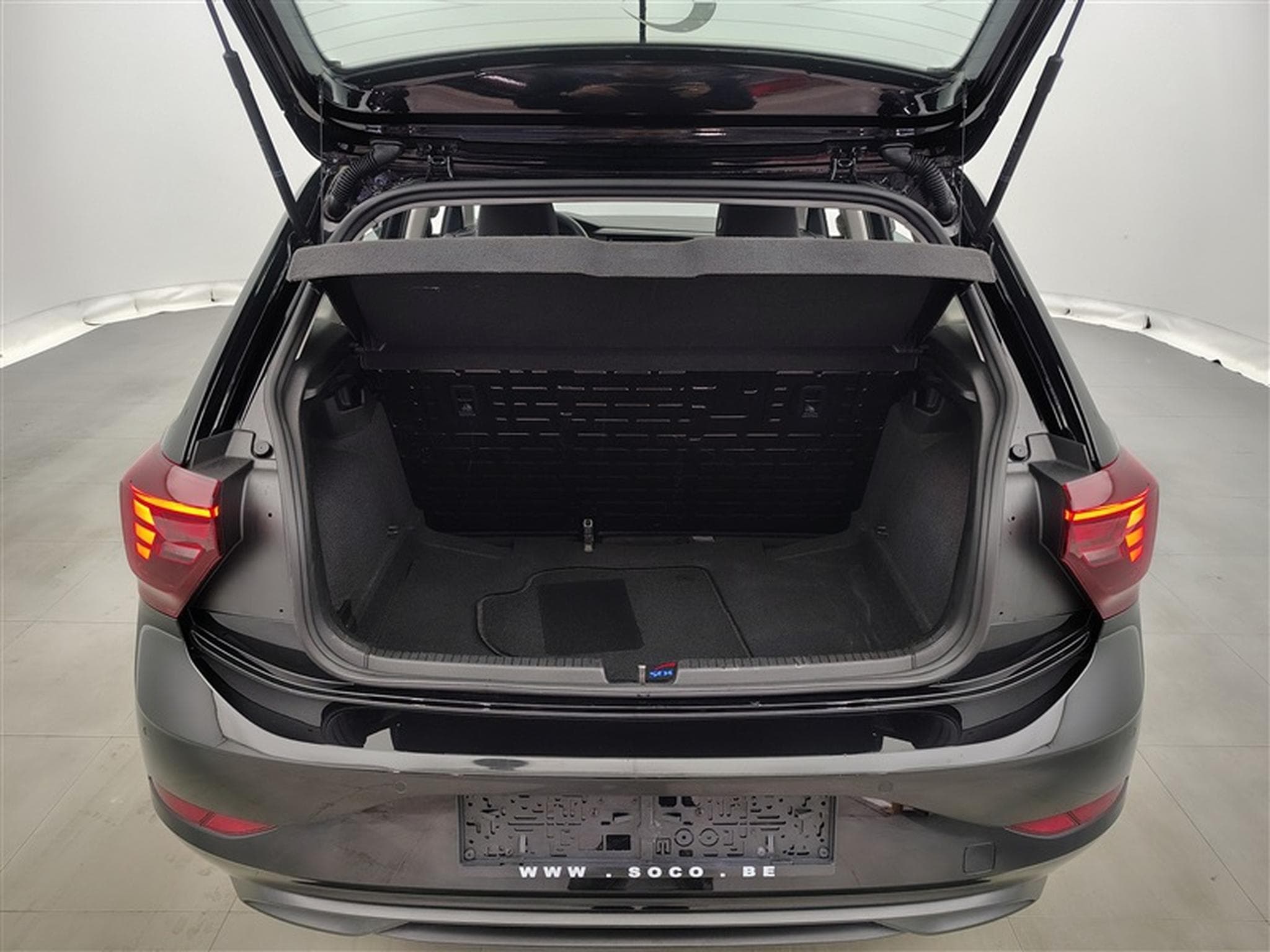 VW Polo 1.0 MPI Carplay / Led / PDC (2024) - Photo 14